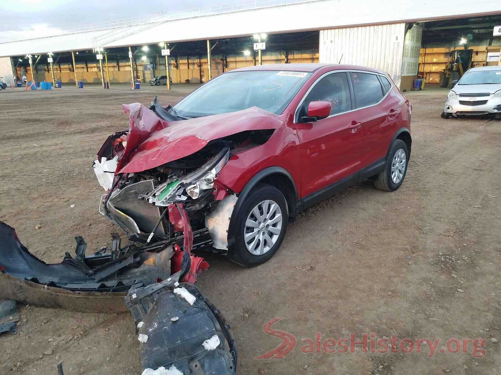 JN1BJ1CP8JW105522 2018 NISSAN ROGUE