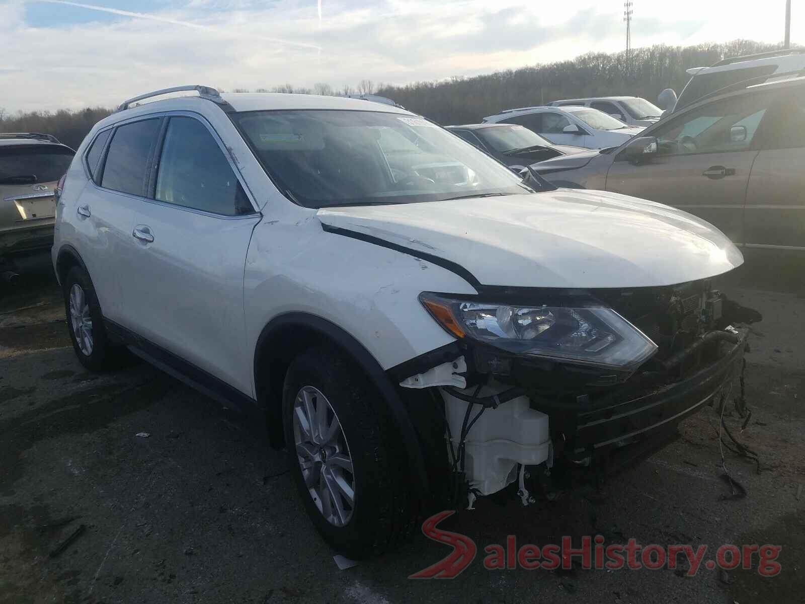 KNMAT2MT9JP604165 2018 NISSAN ROGUE