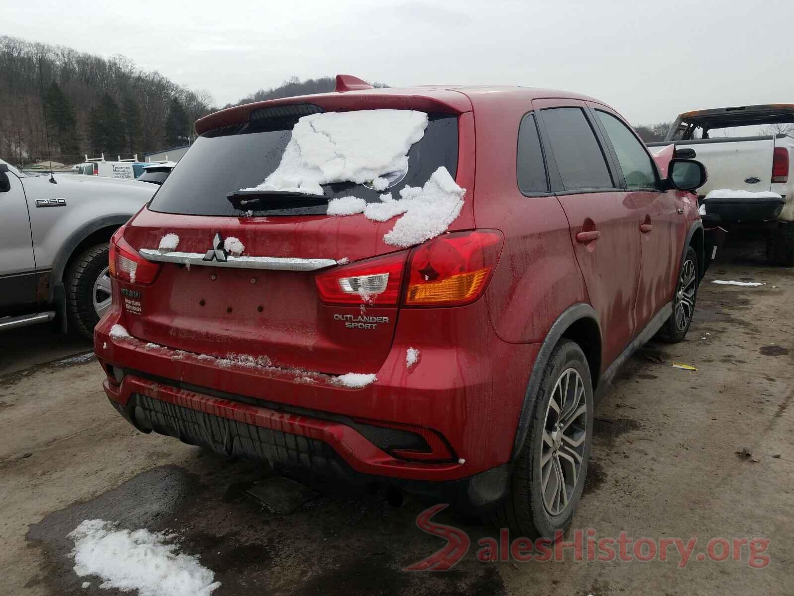 JA4AR3AUXKU004933 2019 MITSUBISHI OUTLANDER