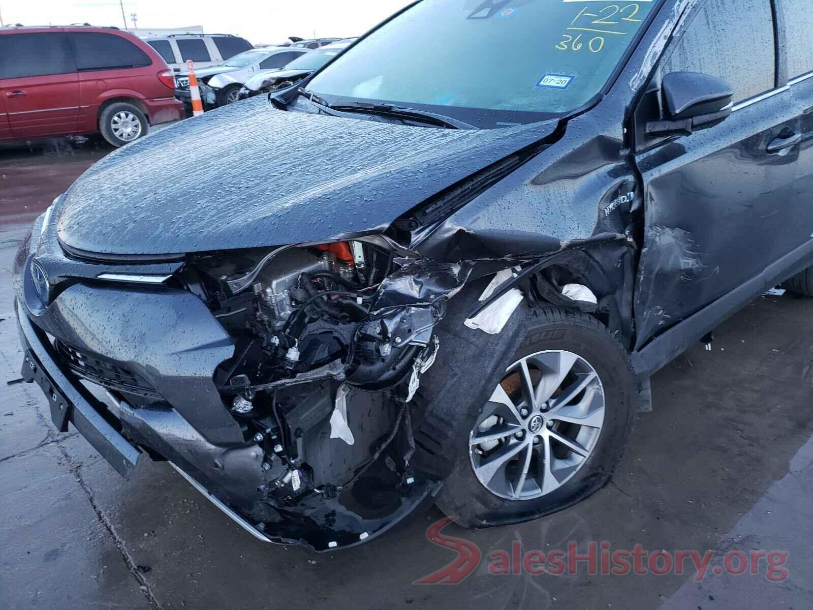 JTMRJREV2JD182484 2018 TOYOTA RAV4