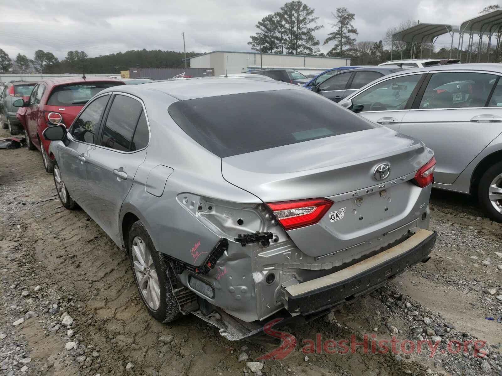 4T1B11HK6JU560600 2018 TOYOTA CAMRY