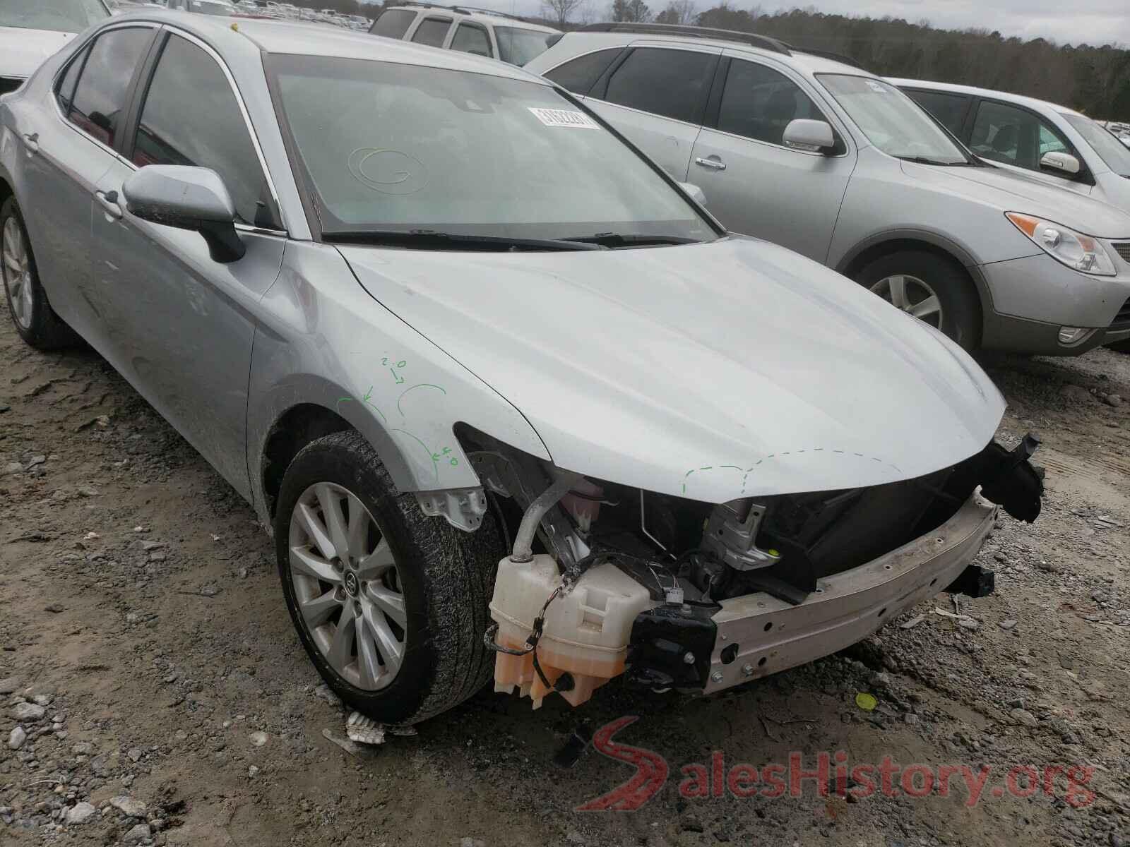 4T1B11HK6JU560600 2018 TOYOTA CAMRY