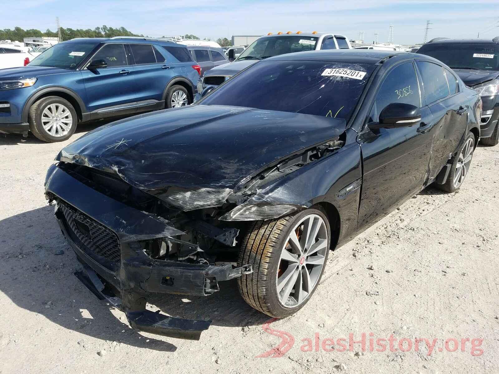 SAJAF4BVXHA960159 2017 JAGUAR XE