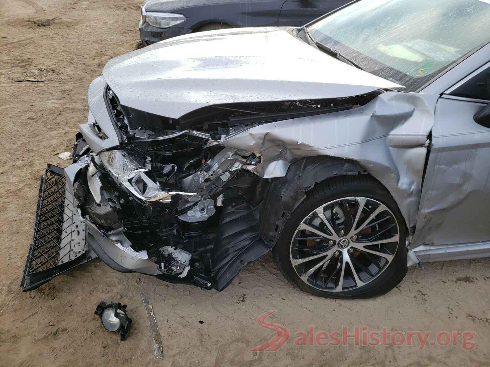 4T1G11AK6LU951457 2020 TOYOTA CAMRY