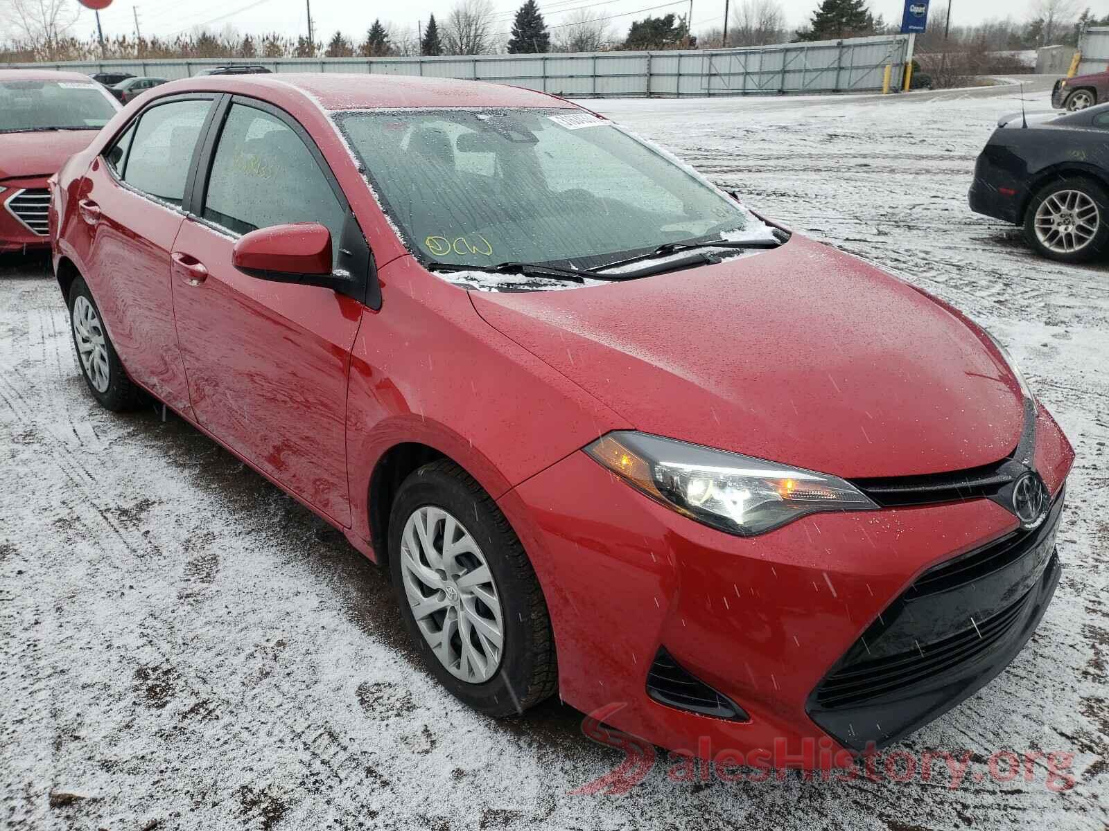 2T1BURHE3JC121968 2018 TOYOTA COROLLA