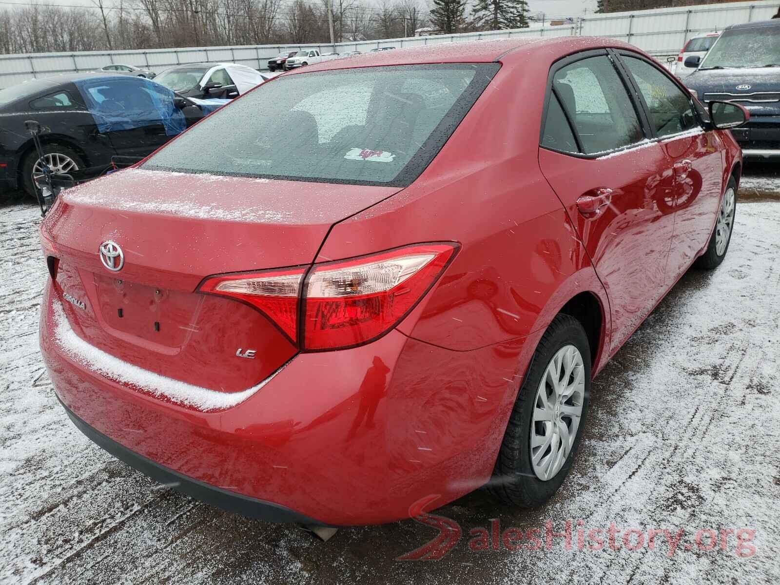 2T1BURHE3JC121968 2018 TOYOTA COROLLA