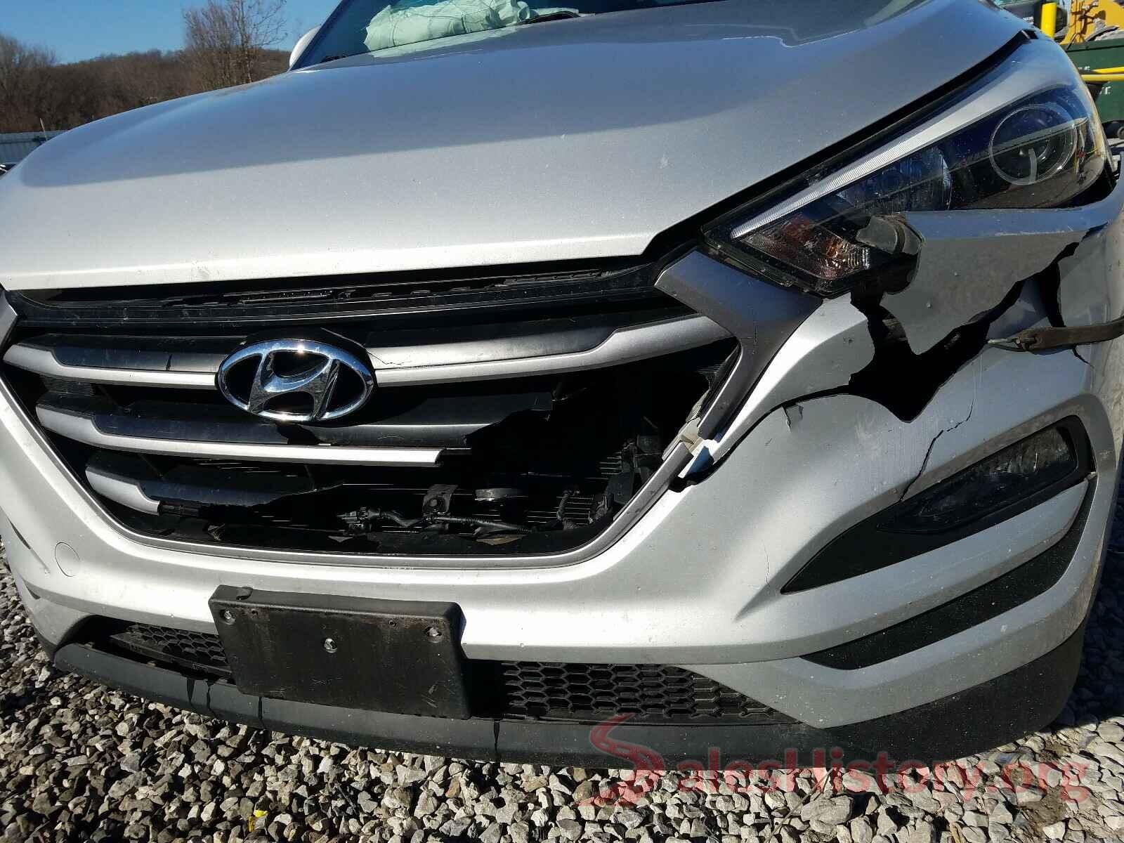 KM8J3CA41HU295639 2017 HYUNDAI TUCSON