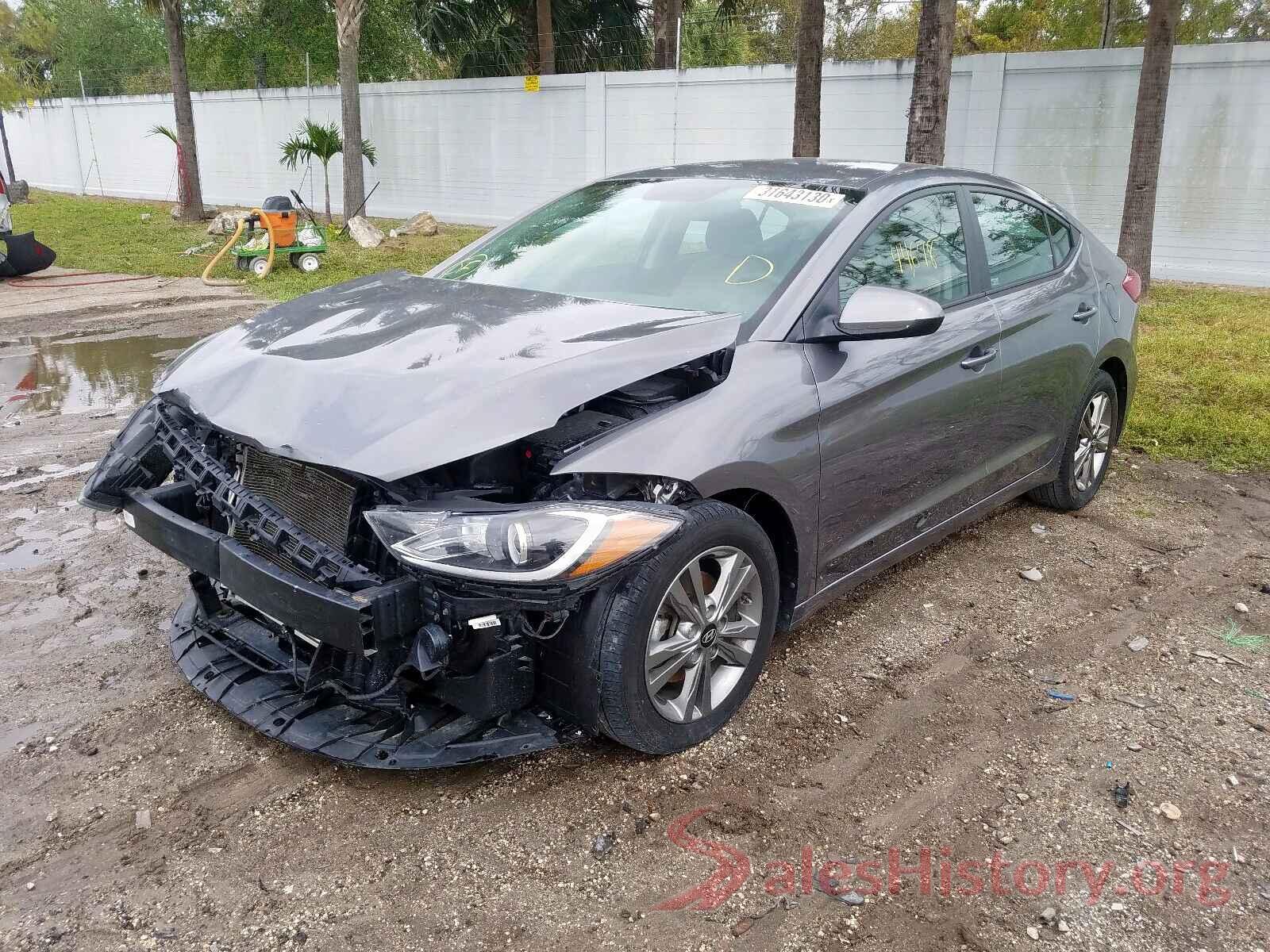 5NPD84LF2JH301570 2018 HYUNDAI ELANTRA