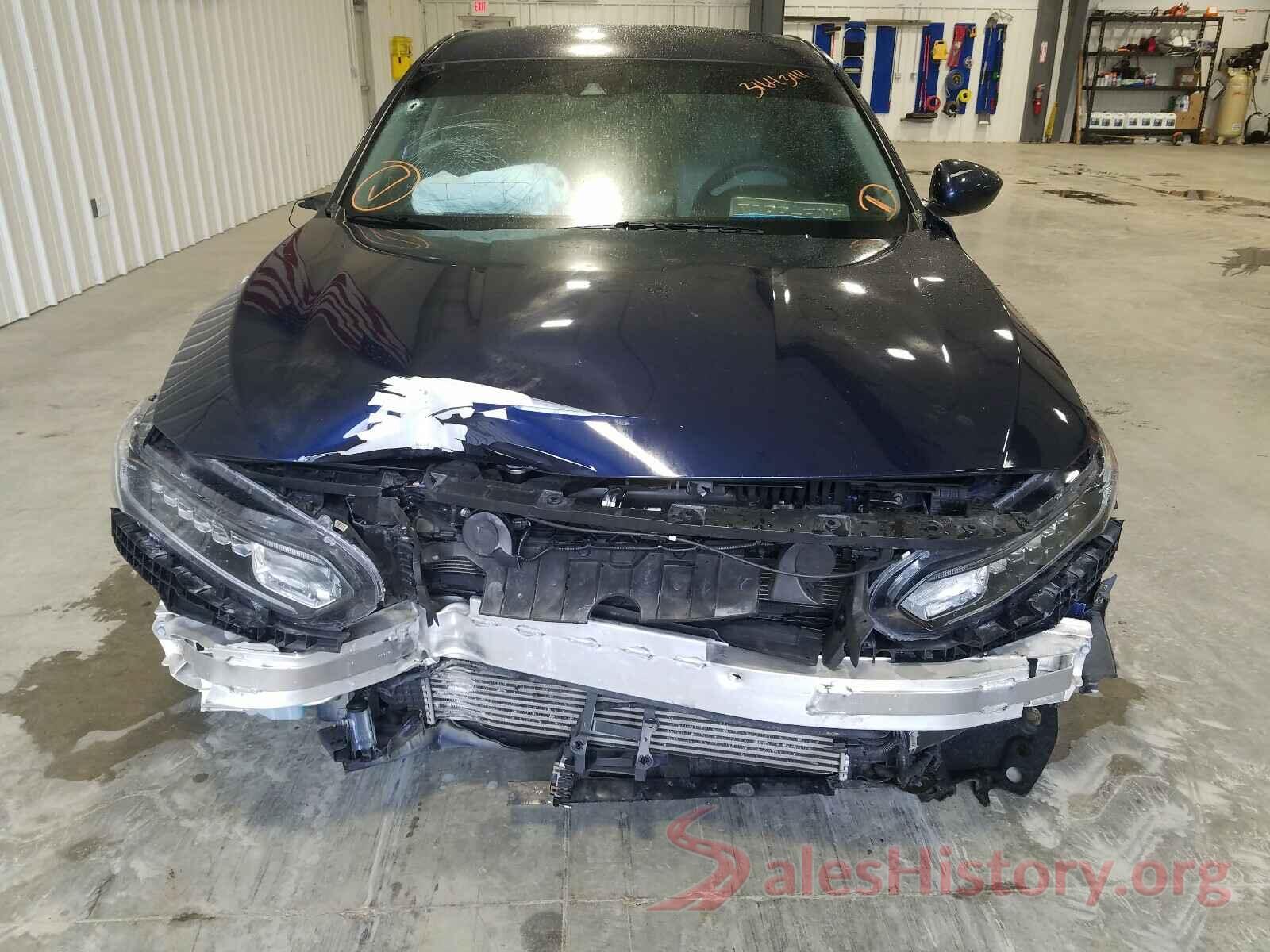 1HGCV1F1XJA028924 2018 HONDA ACCORD