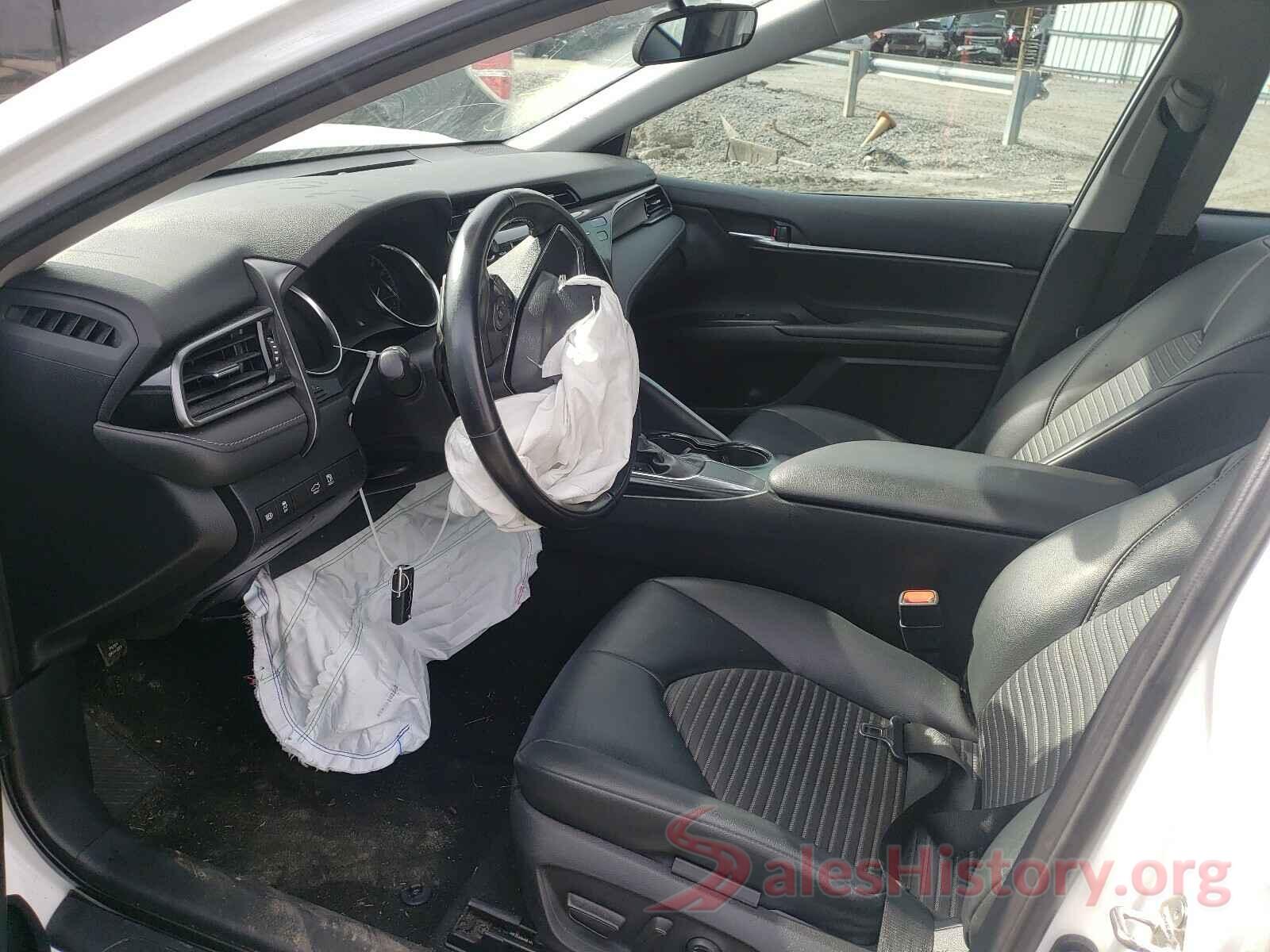 4T1B11HK2KU202332 2019 TOYOTA CAMRY