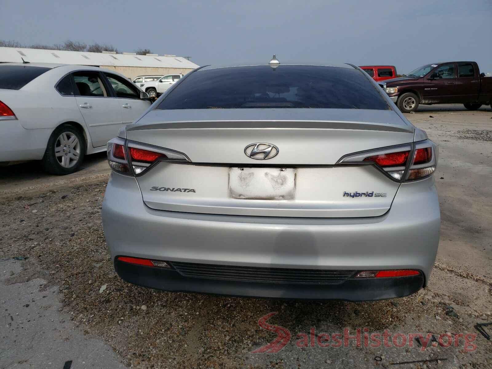 KMHE24L17GA012867 2016 HYUNDAI SONATA