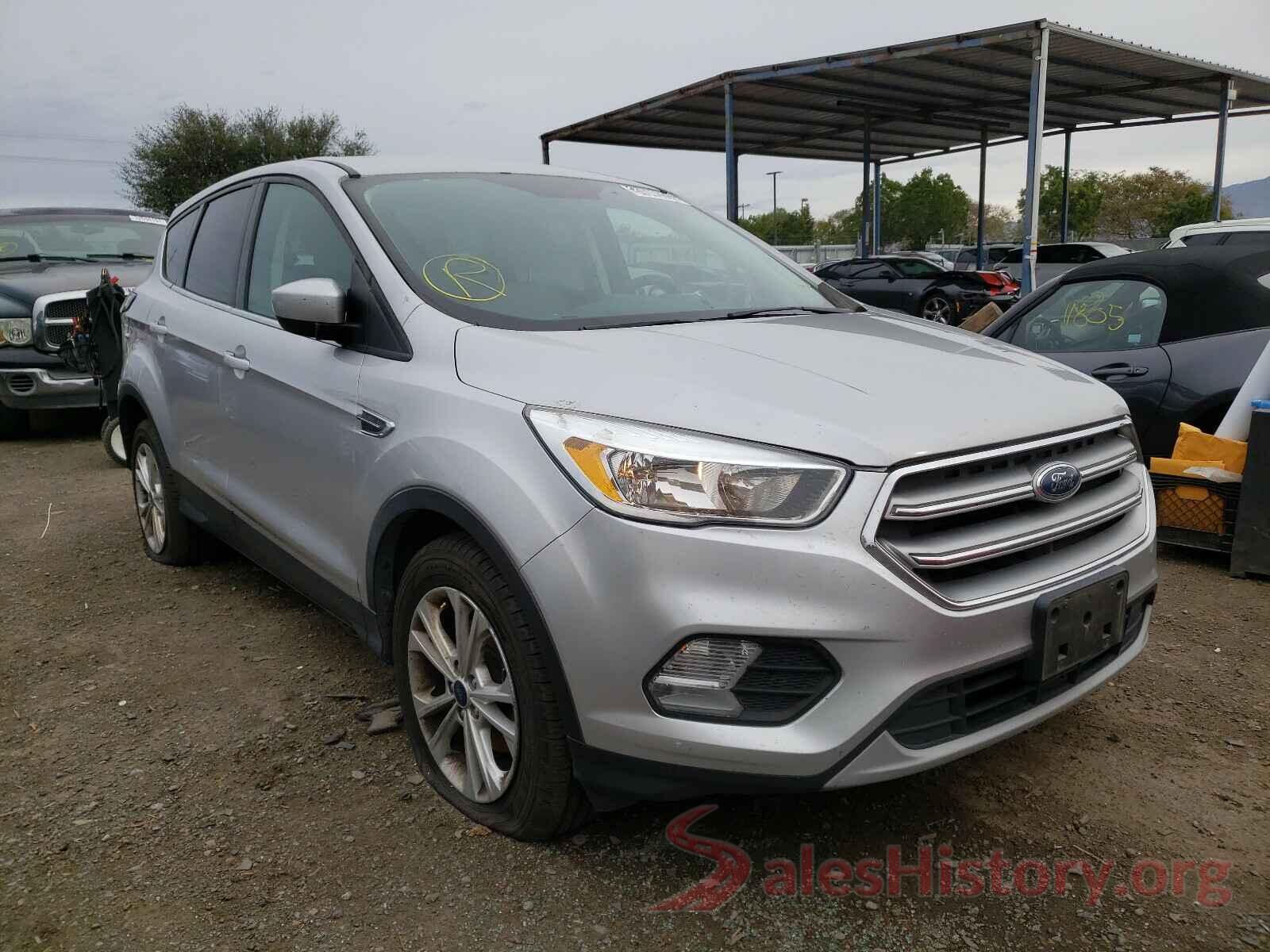 1FMCU0GD6HUA29562 2017 FORD ESCAPE