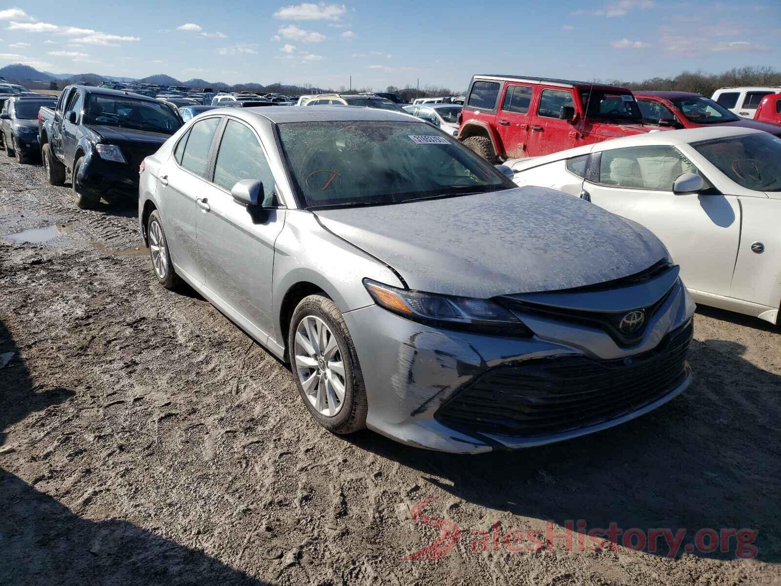 4T1C11AKXLU379811 2020 TOYOTA CAMRY