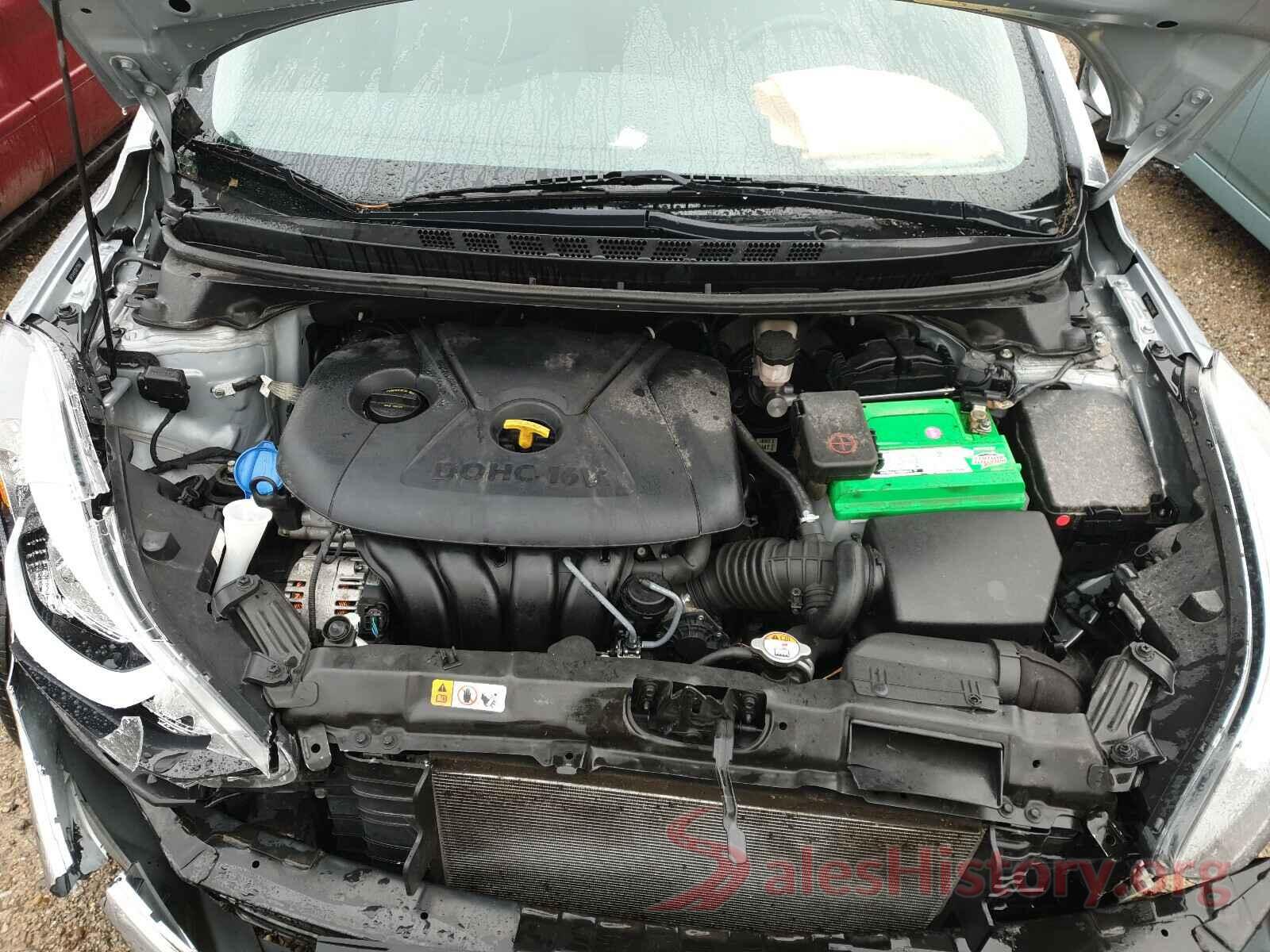 5NPDH4AE8GH715682 2016 HYUNDAI ELANTRA