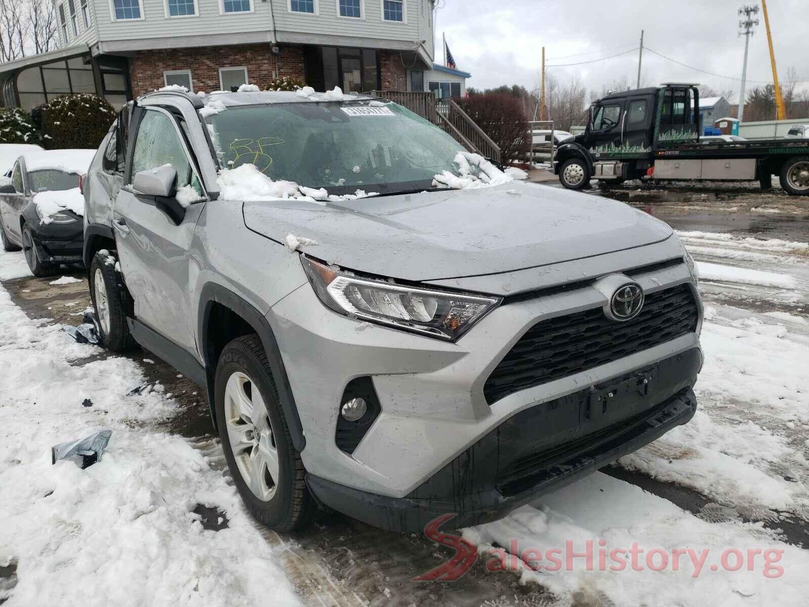 2T3P1RFV3KW018932 2019 TOYOTA RAV4