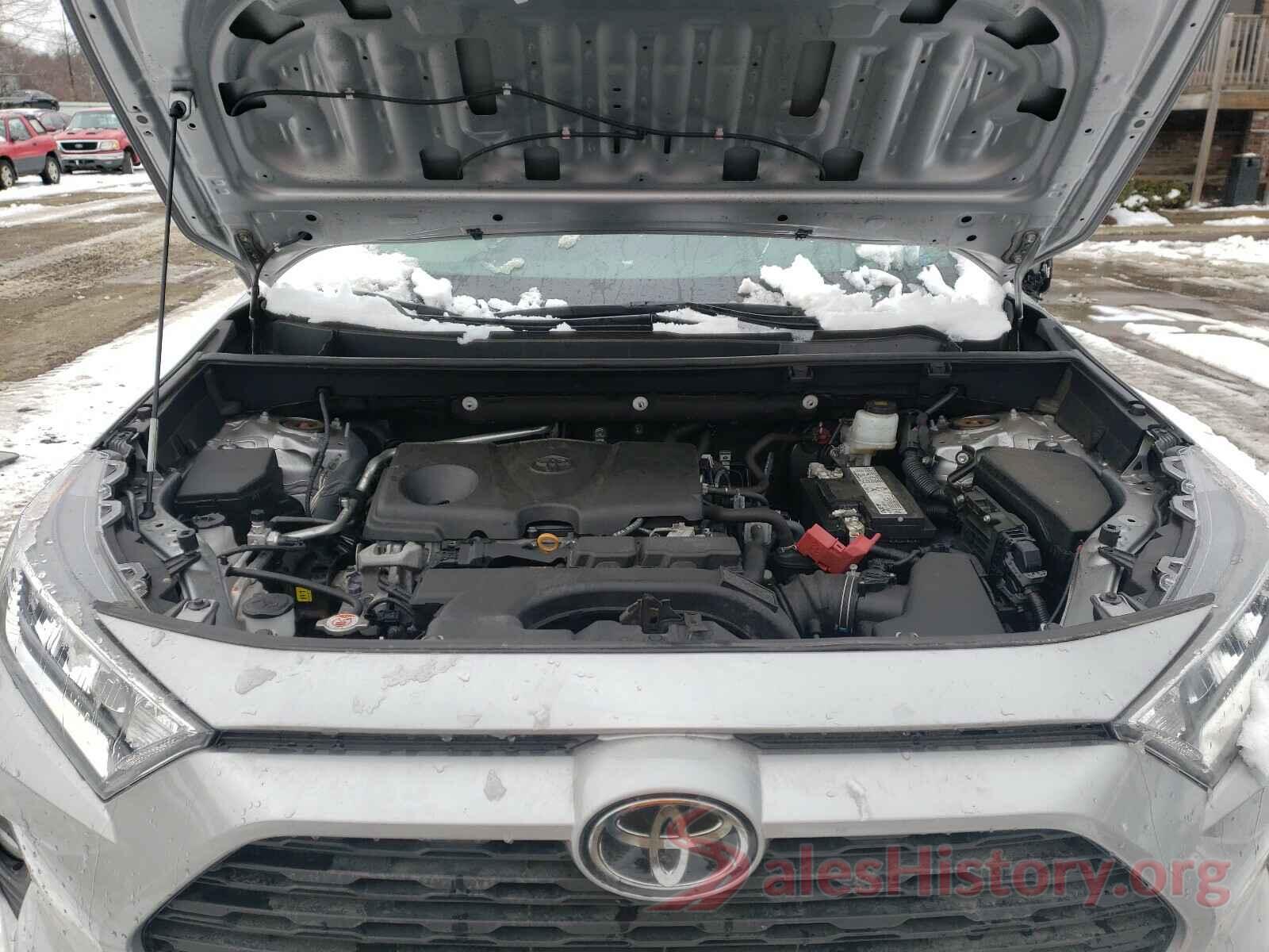 2T3P1RFV3KW018932 2019 TOYOTA RAV4