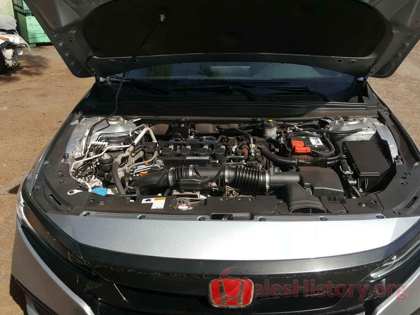 1HGCV1F31JA203000 2018 HONDA ACCORD