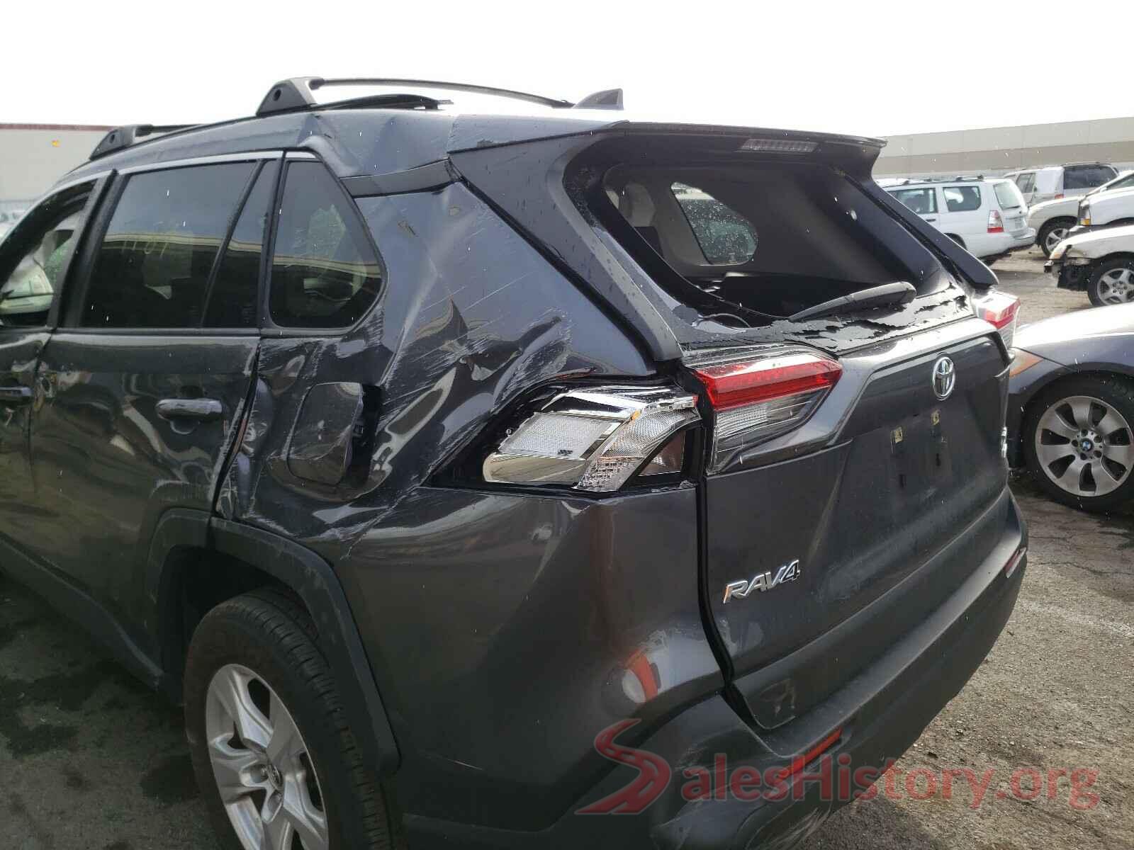 JTMP1RFV8KD034394 2019 TOYOTA RAV4