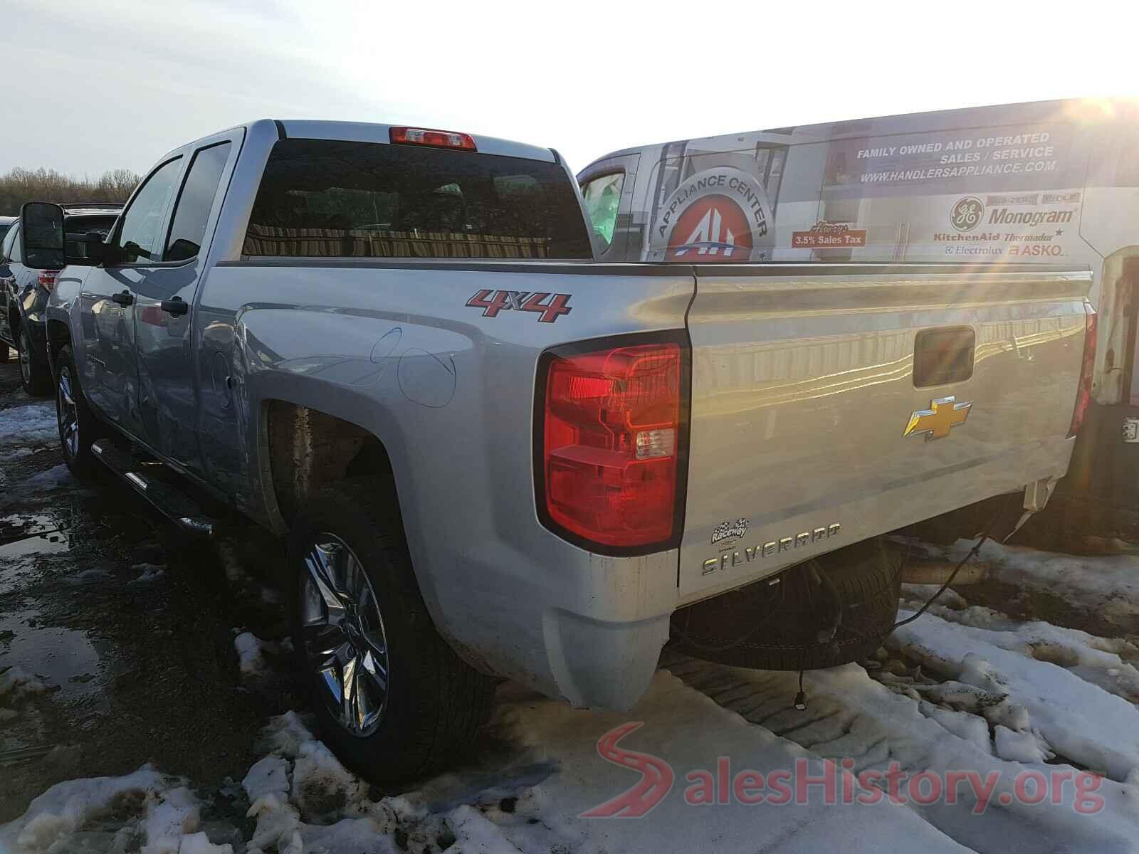 1GCVKPEC0JZ187779 2018 CHEVROLET SILVERADO