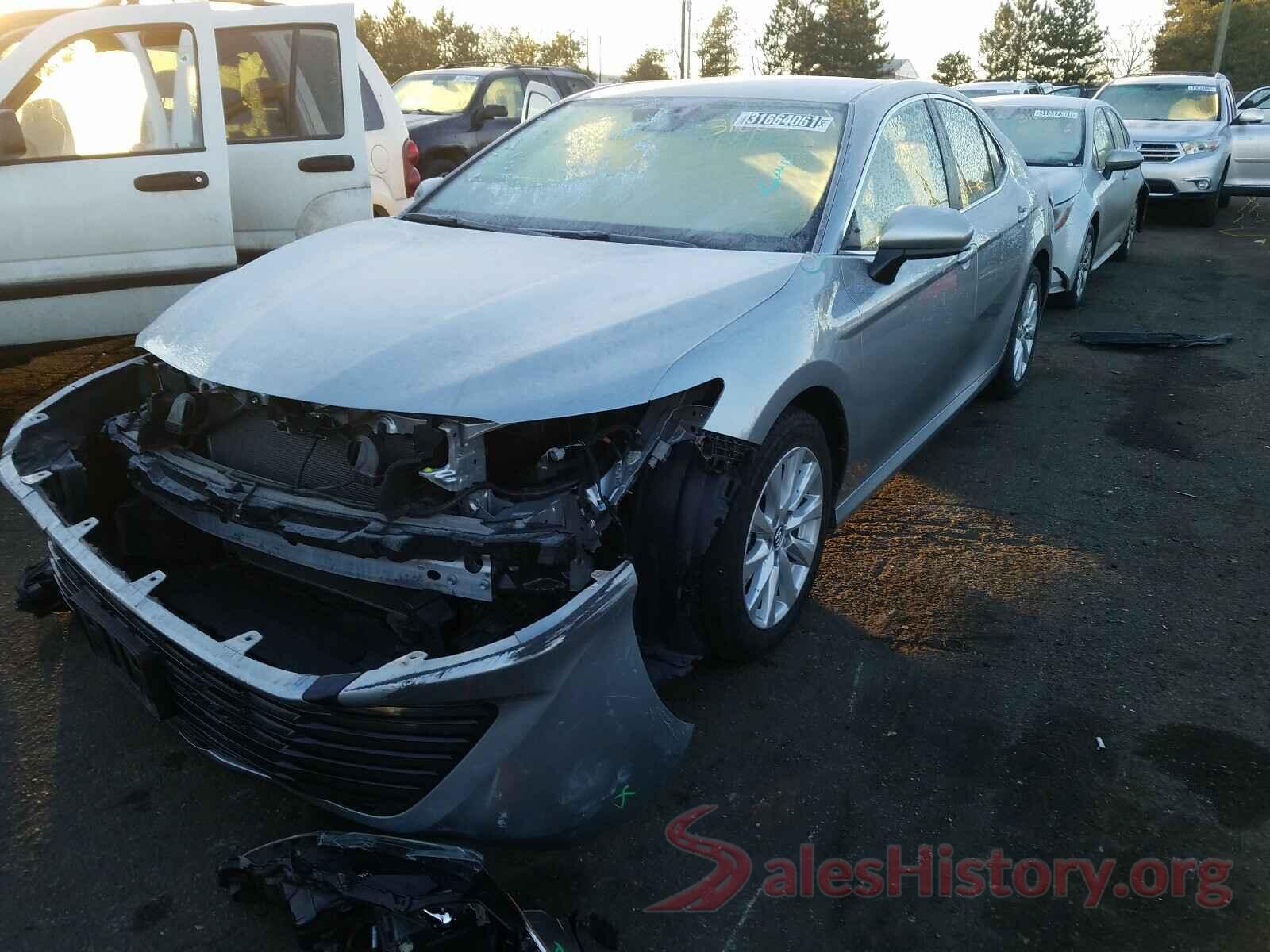 4T1B11HKXKU270927 2019 TOYOTA CAMRY