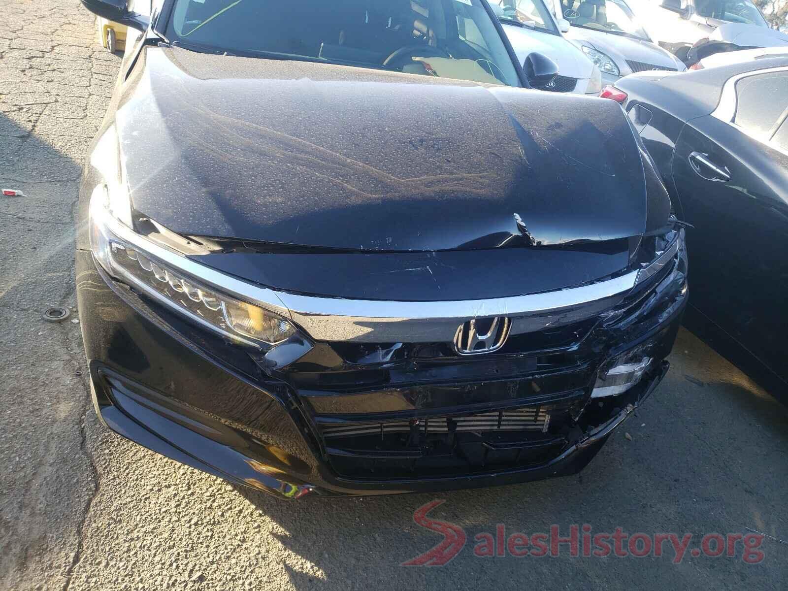 1HGCV1F11KA163713 2019 HONDA ACCORD