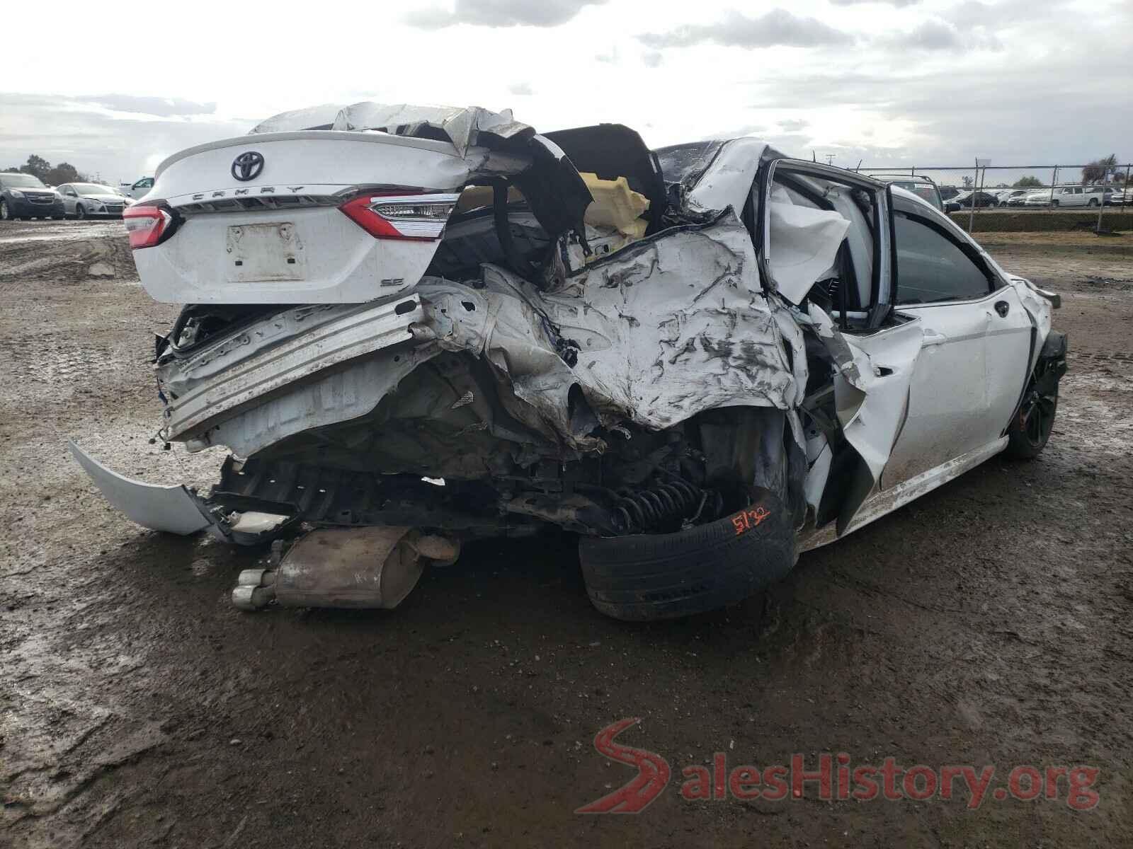 4T1B11HK7JU607603 2018 TOYOTA CAMRY