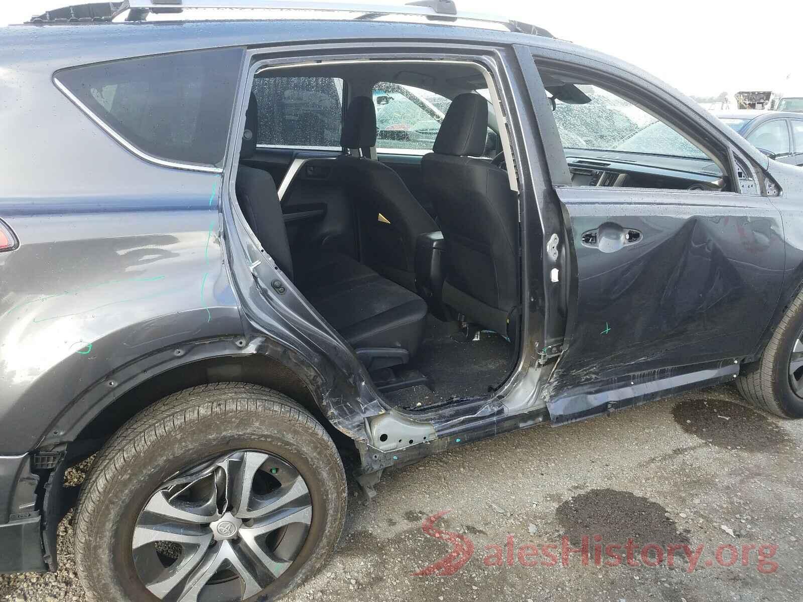 JTMZFREV2HJ104400 2017 TOYOTA RAV4