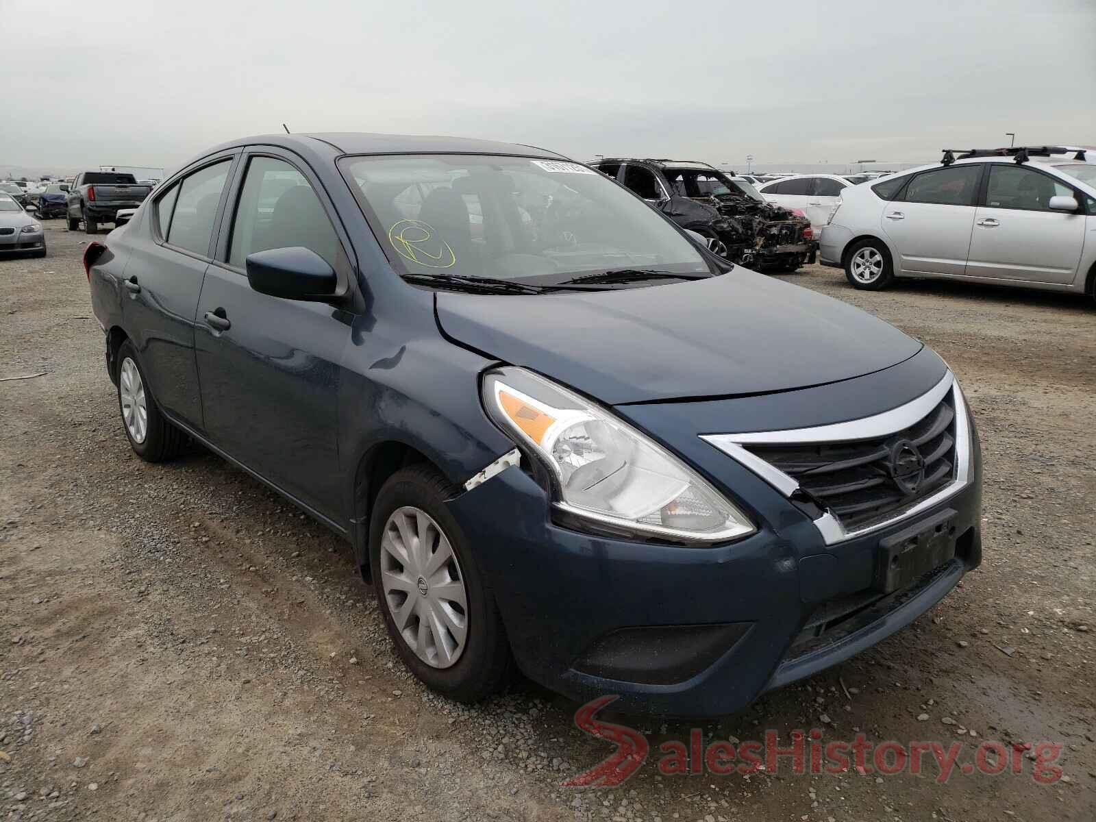 3N1CN7AP8HL807676 2017 NISSAN VERSA