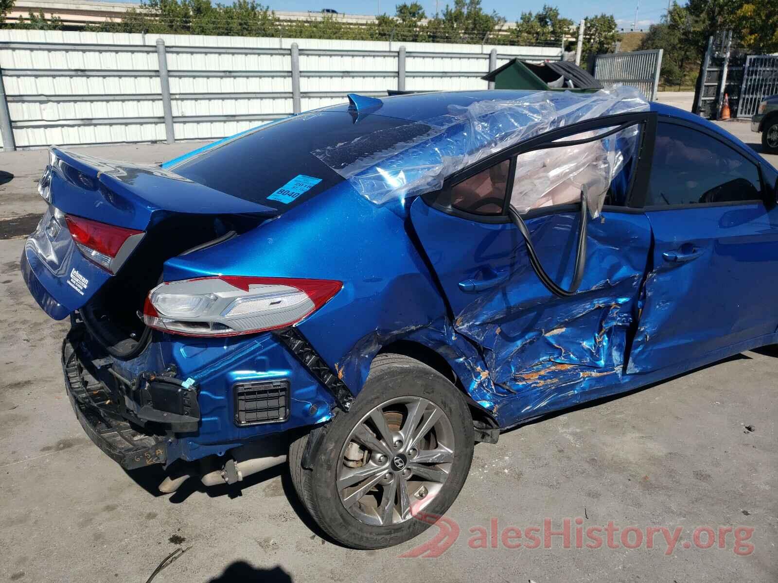 5NPD84LFXJH373973 2018 HYUNDAI ELANTRA