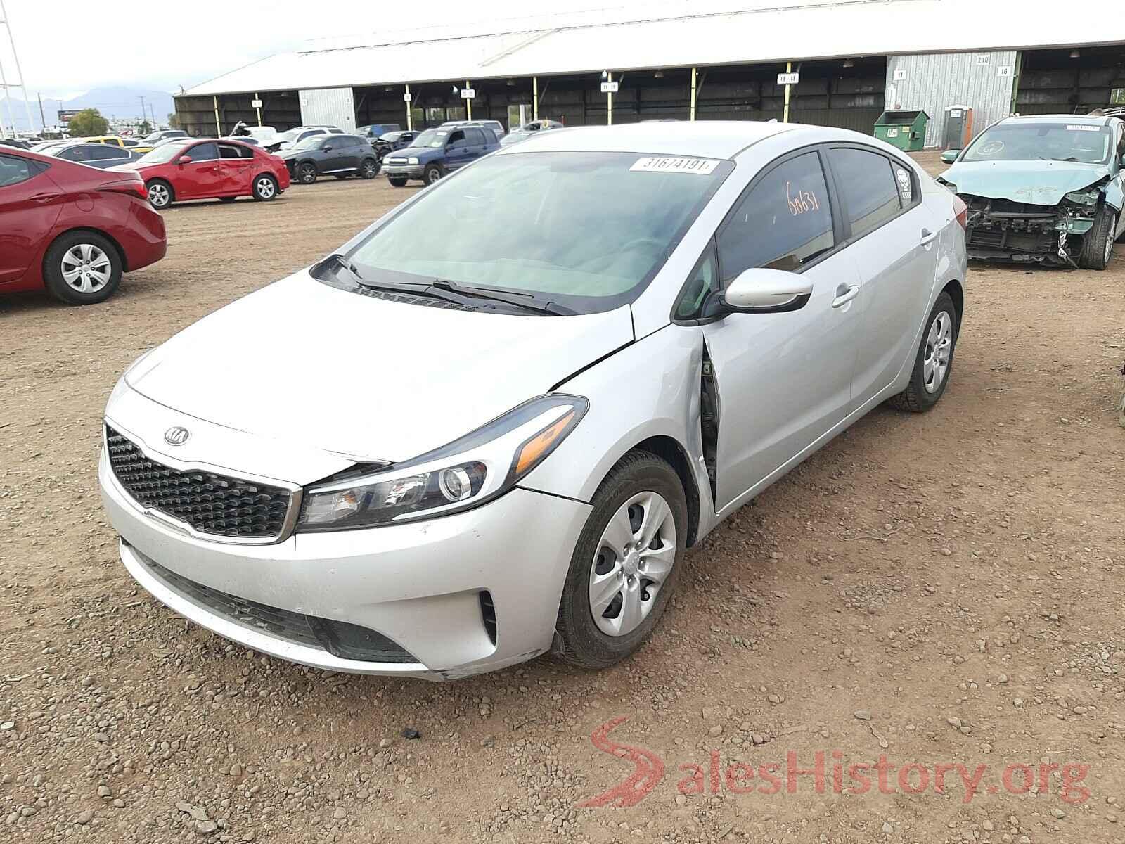 3KPFL4A77JE205361 2018 KIA FORTE