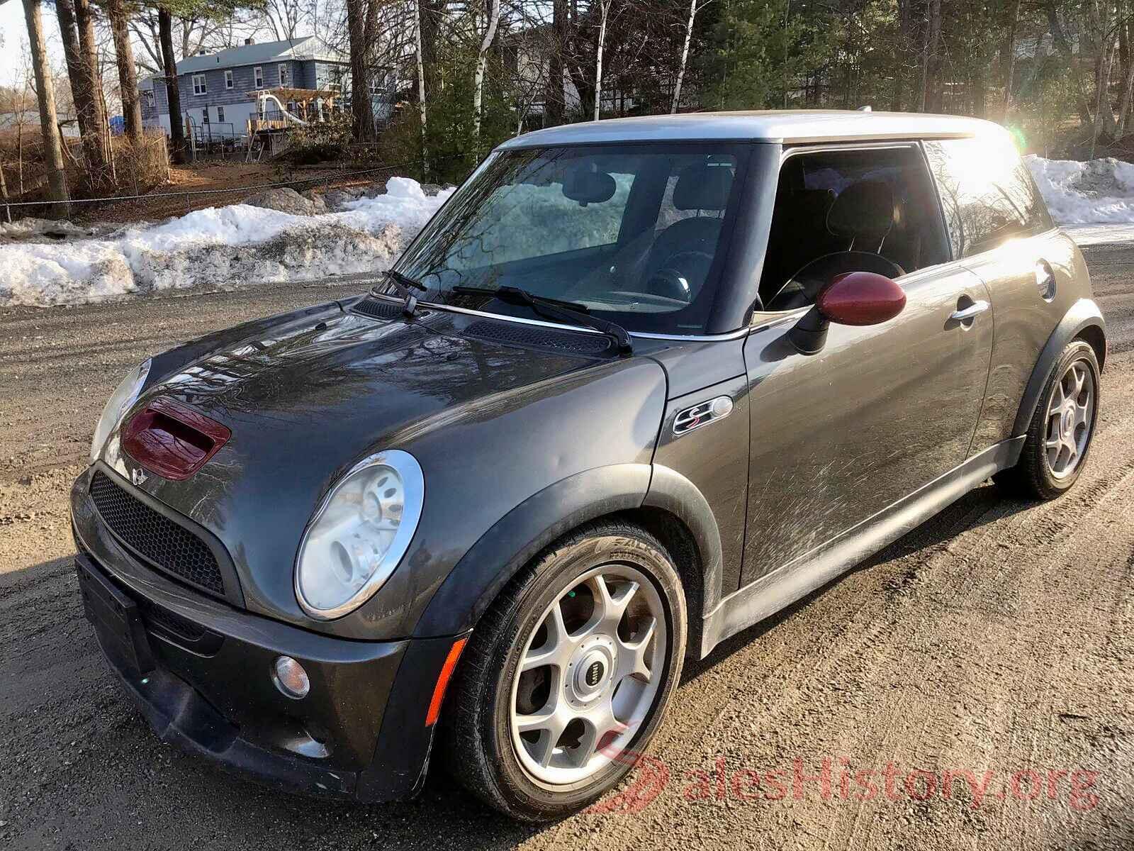 WMWRE335X6TJ36979 2006 MINI COOPER