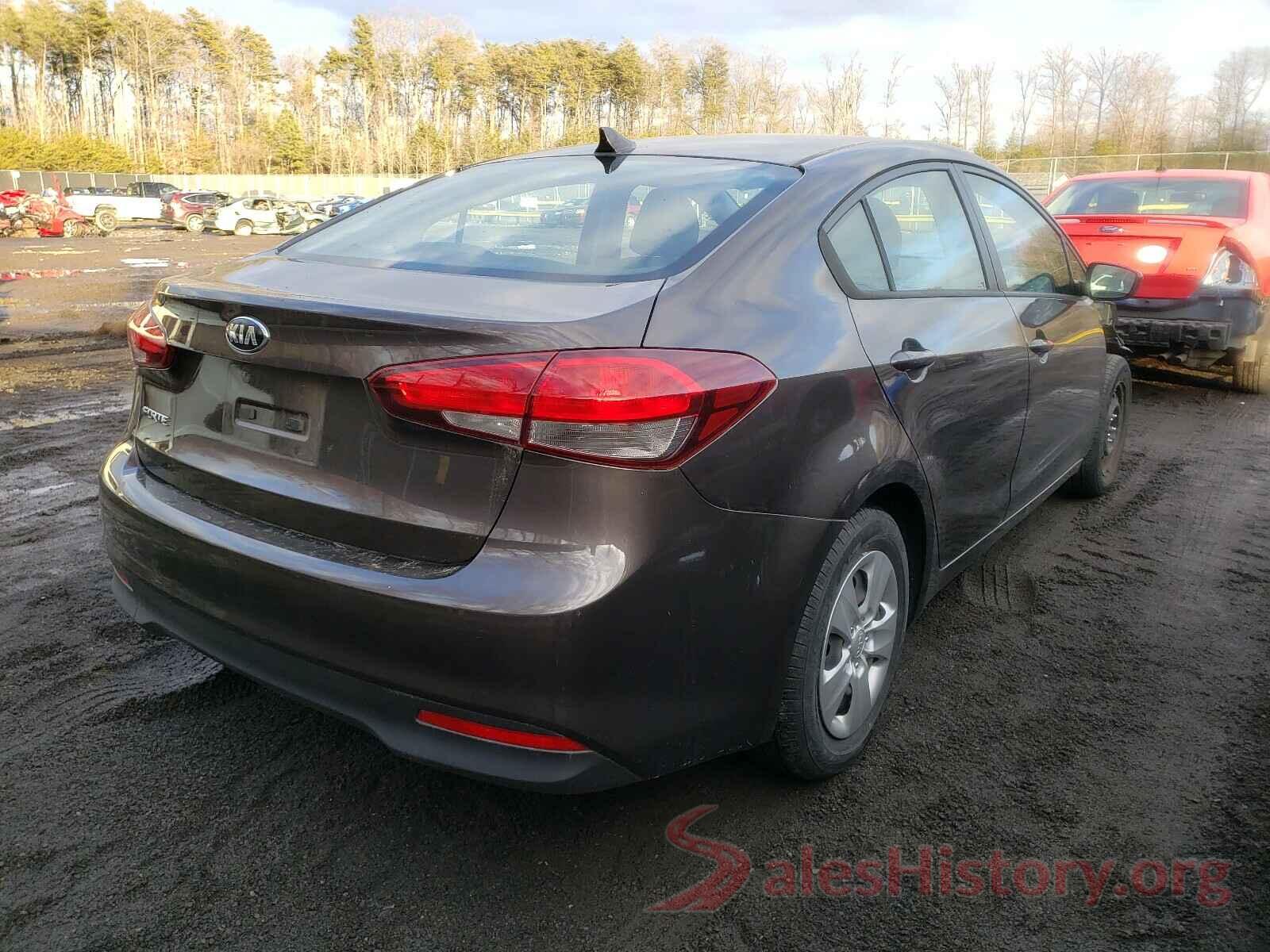 3KPFK4A71JE167001 2018 KIA FORTE