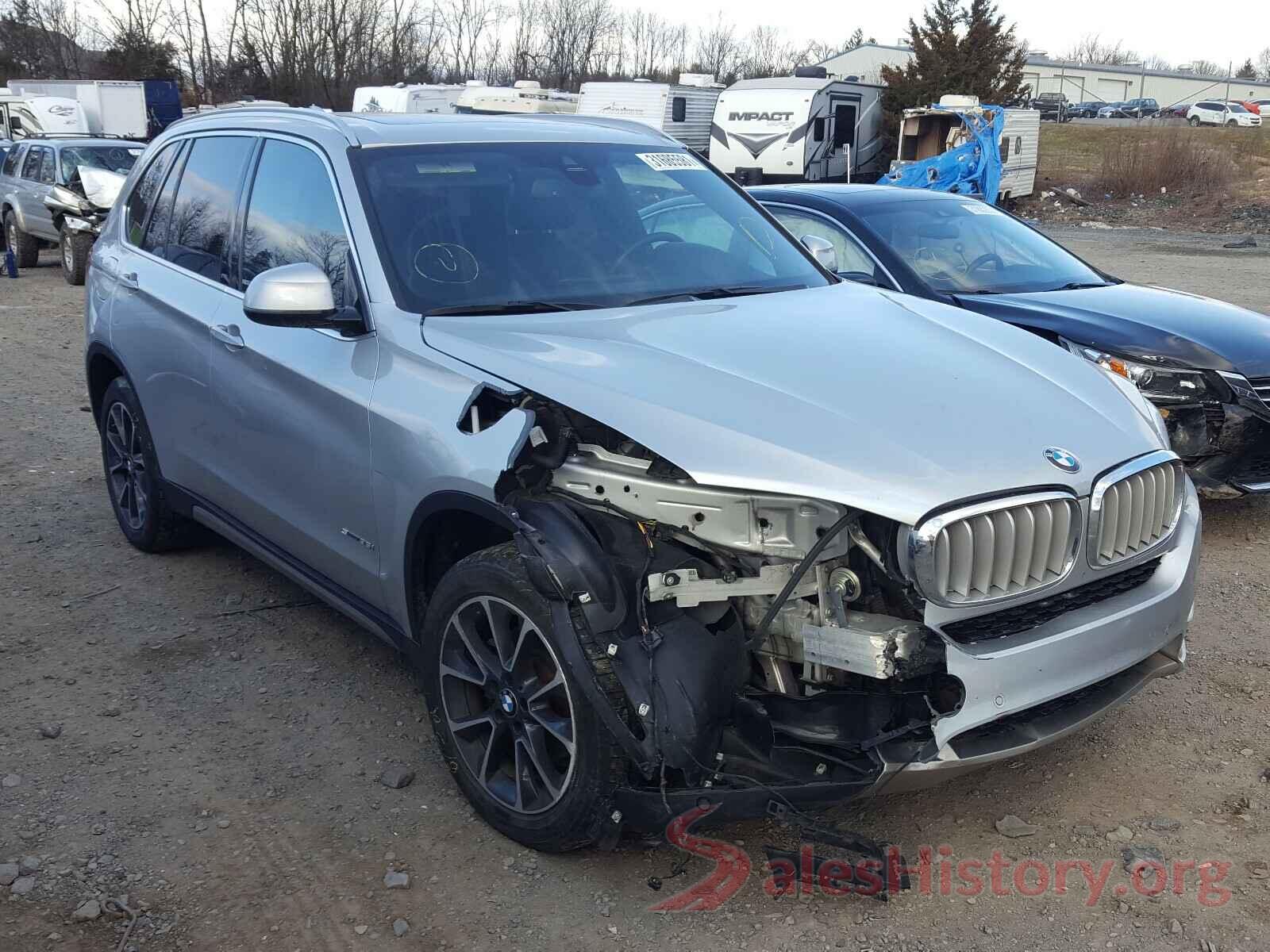 5UXKR2C56J0Z16988 2018 BMW X5