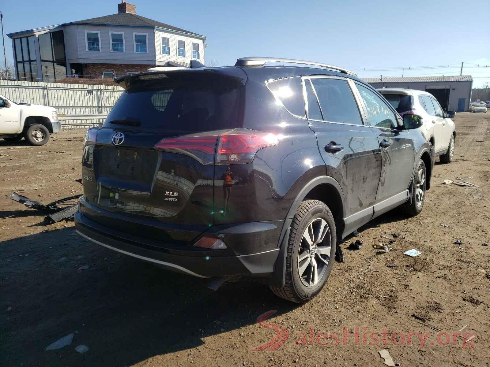 2T3RFREV9JW732705 2018 TOYOTA RAV4