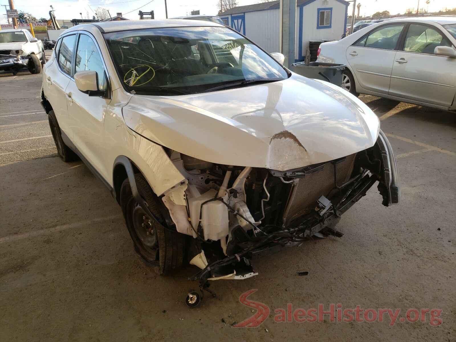 JN1BJ1CV5LW269439 2020 NISSAN ROGUE