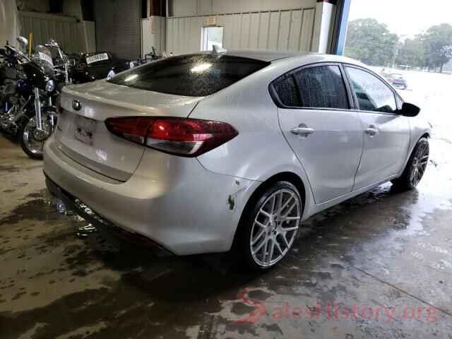 3KPFK4A78HE084014 2017 KIA FORTE