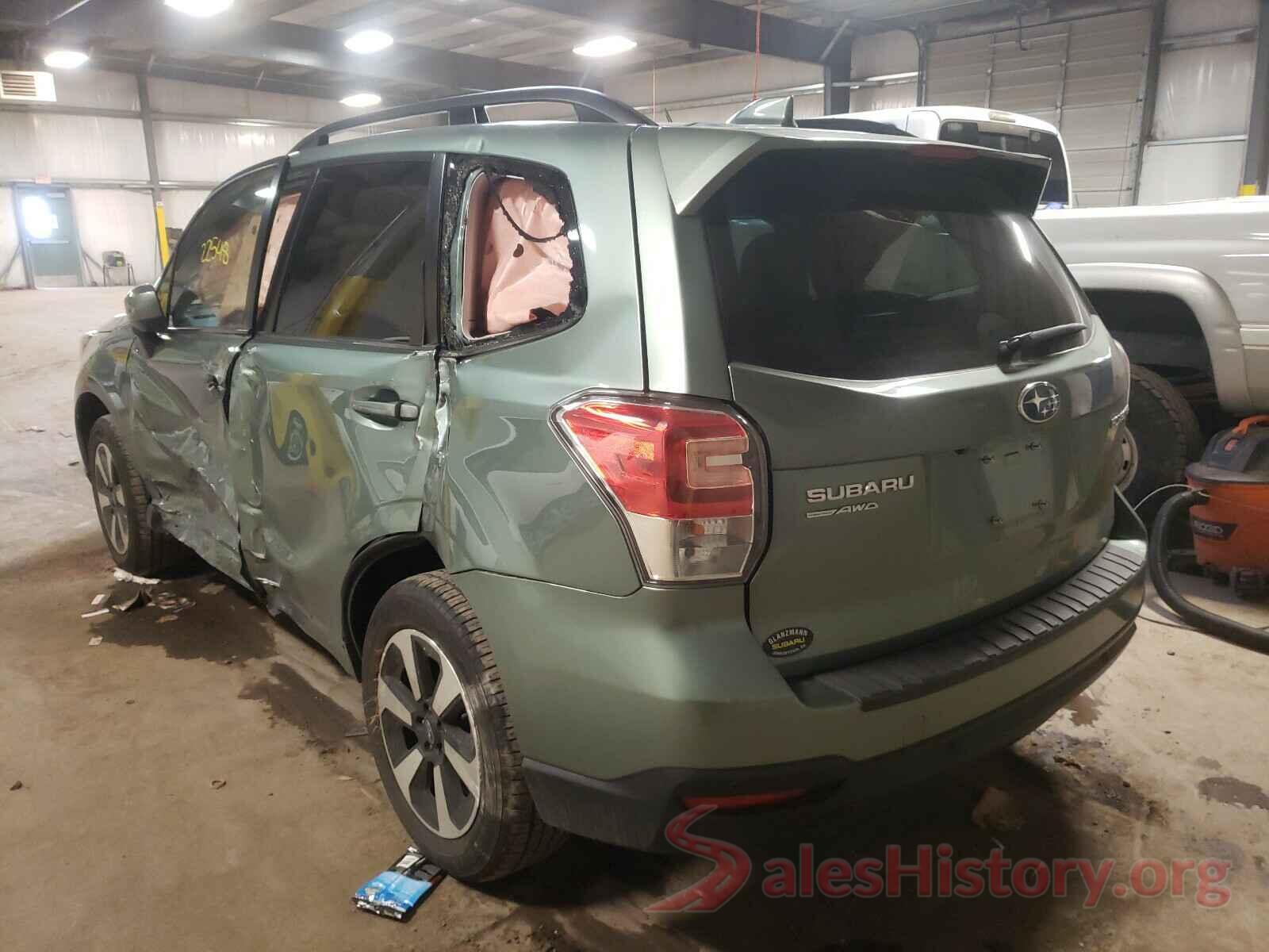 JF2SJARC0JH446338 2018 SUBARU FORESTER