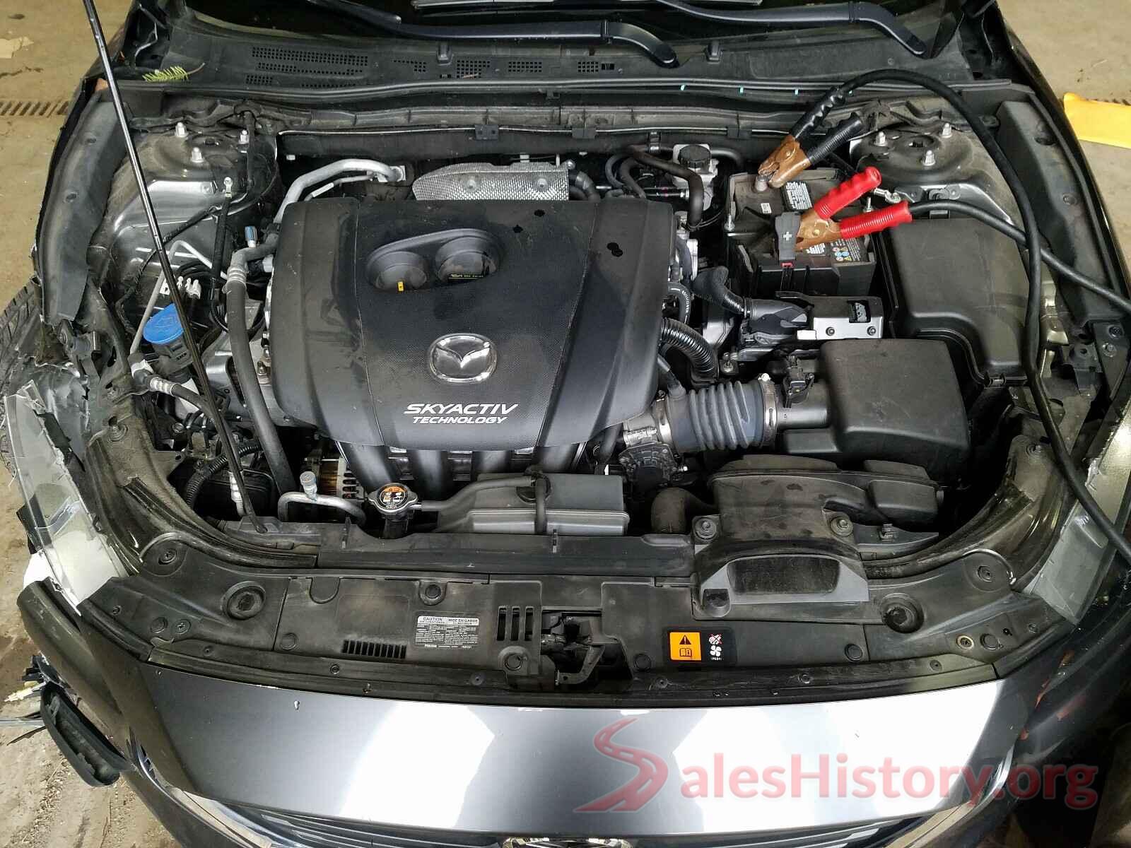 3MZBN1V32JM223705 2018 MAZDA 3