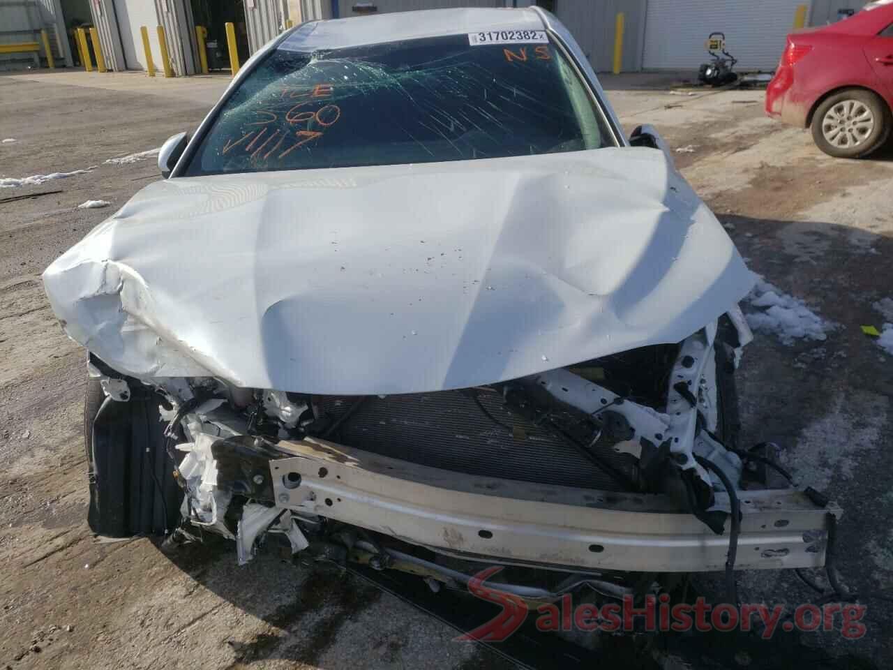 4T1B21HK3JU005858 2018 TOYOTA CAMRY