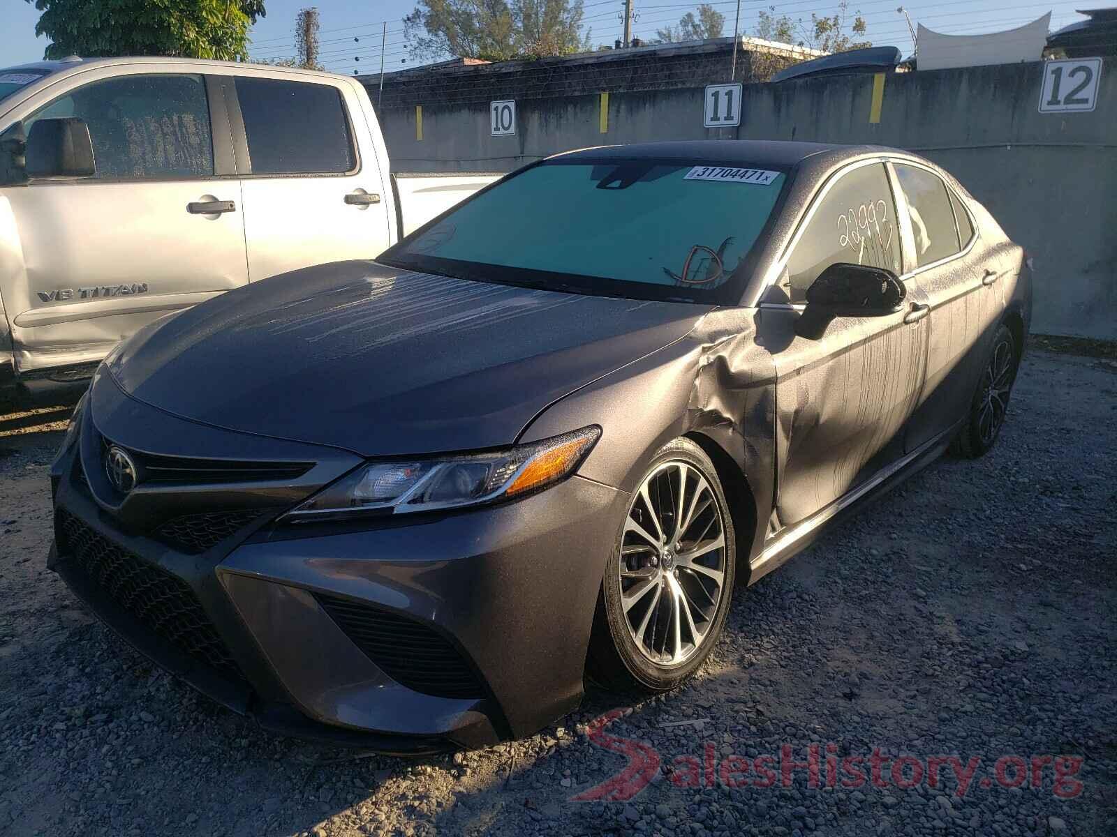 4T1G11AK9LU323375 2020 TOYOTA CAMRY