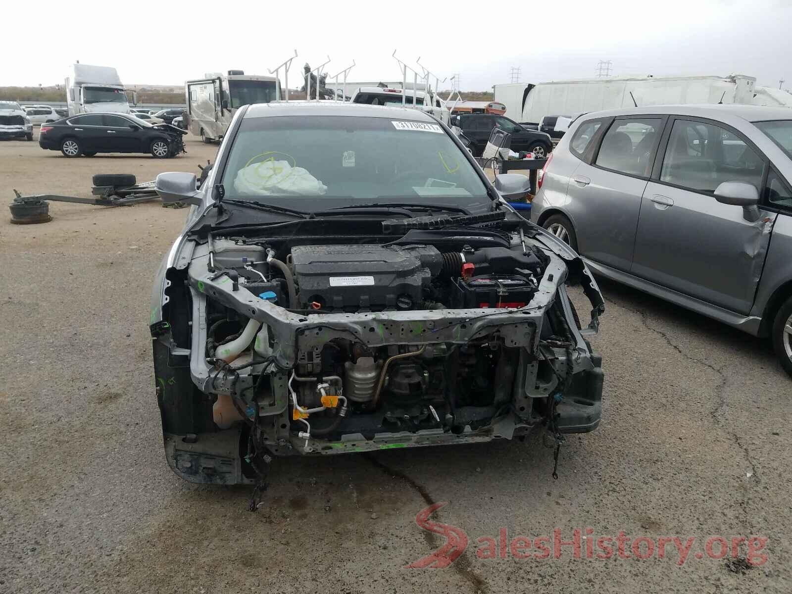 1HGCR3F88HA045163 2017 HONDA ACCORD