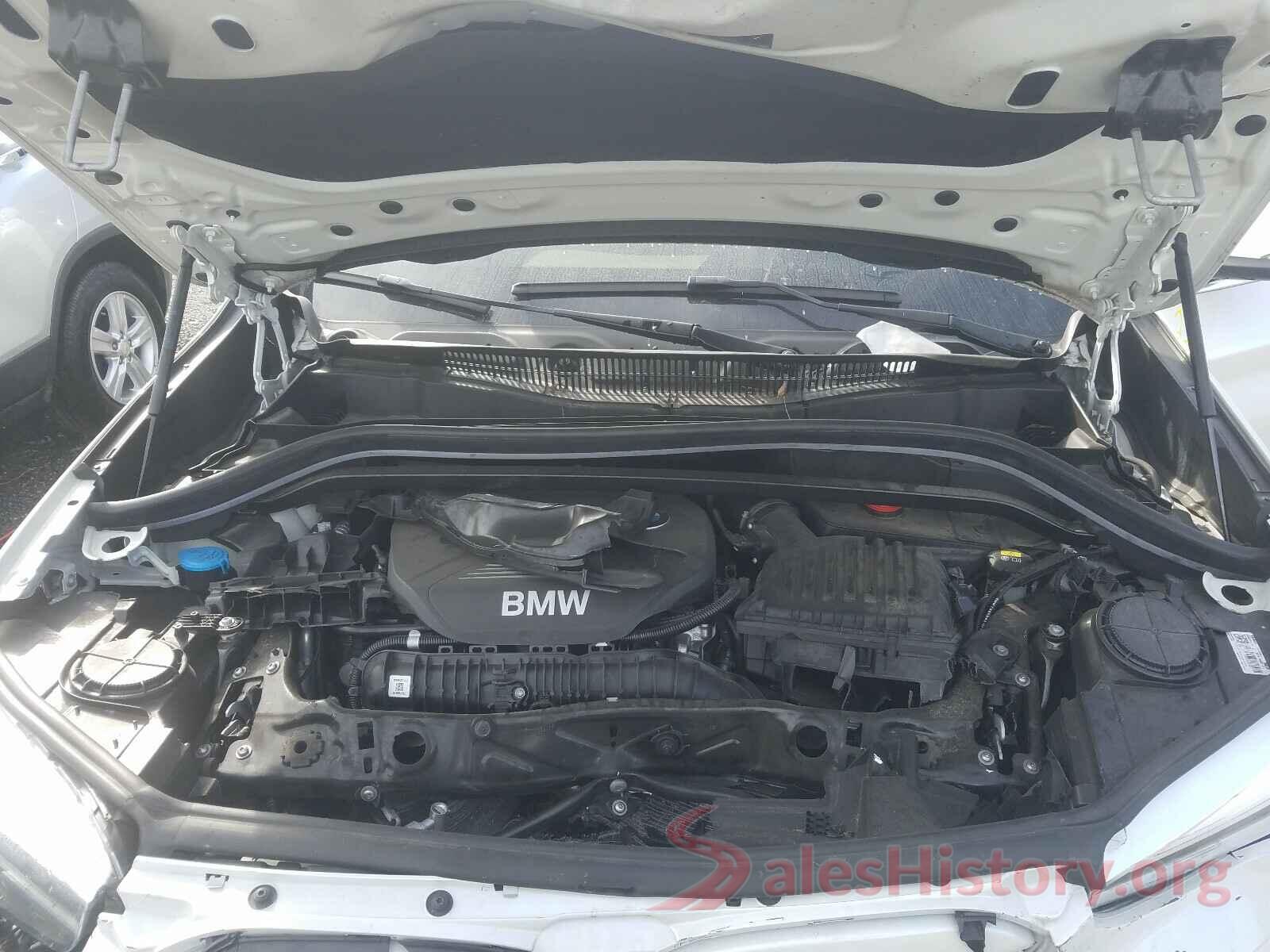 WBXHT3C31J5K28047 2018 BMW X1