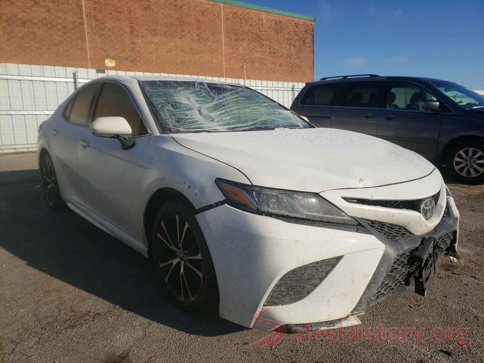 JTNB11HK6J3024249 2018 TOYOTA CAMRY