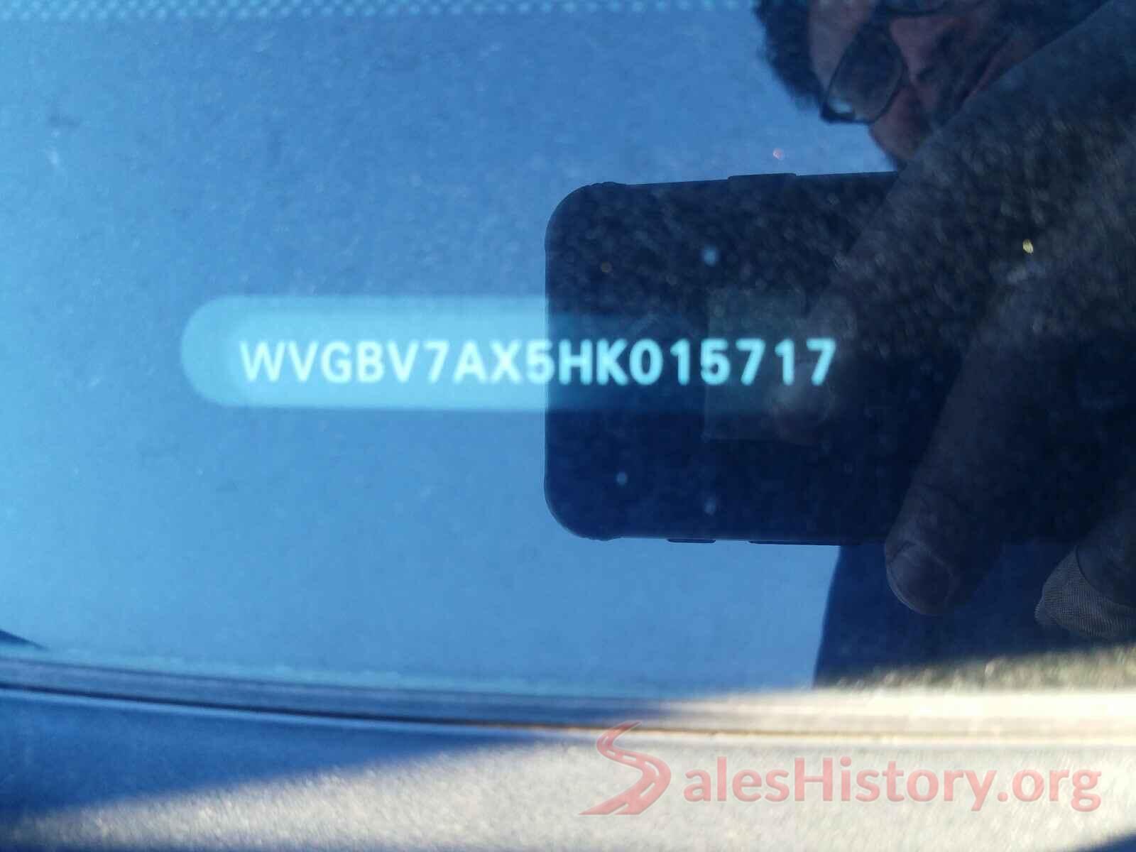 WVGBV7AX5HK015717 2017 VOLKSWAGEN TIGUAN