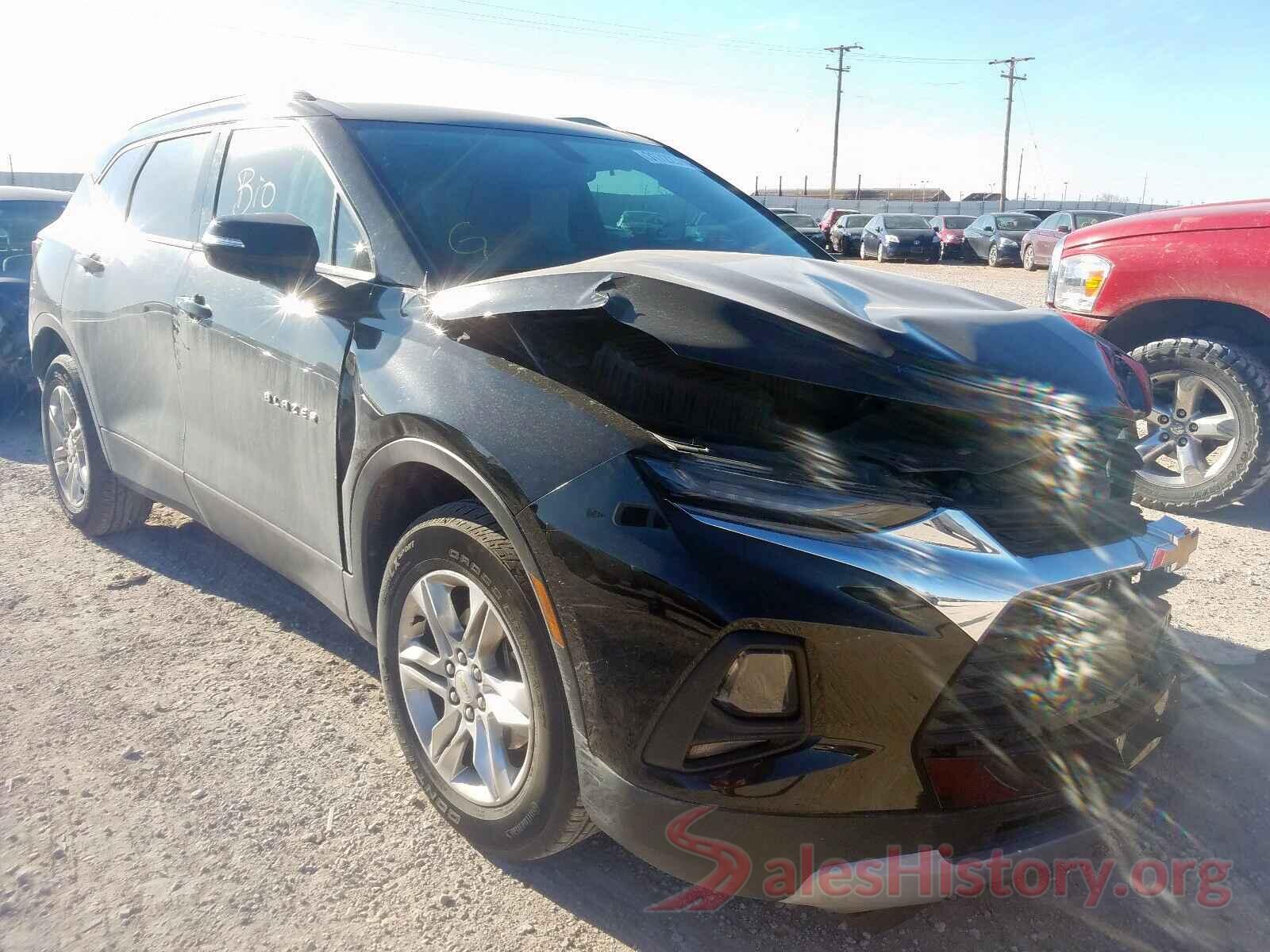 3GNKBCRS0KS687525 2019 CHEVROLET BLAZER 2LT