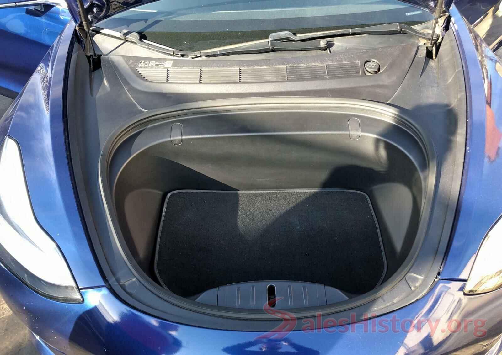 5YJ3E1EA7JF044635 2018 TESLA MODEL 3