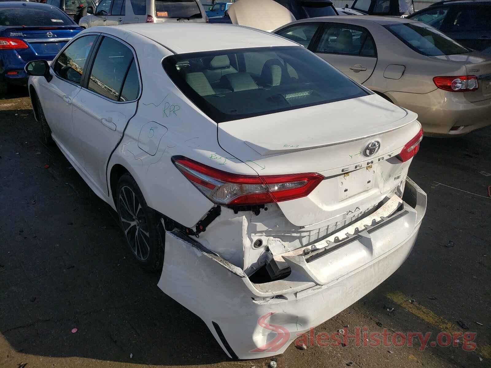 4T1B11HK8JU601275 2018 TOYOTA CAMRY