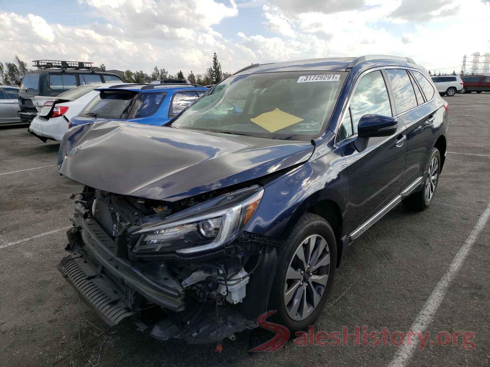 4S4BSATC1J3352787 2018 SUBARU OUTBACK