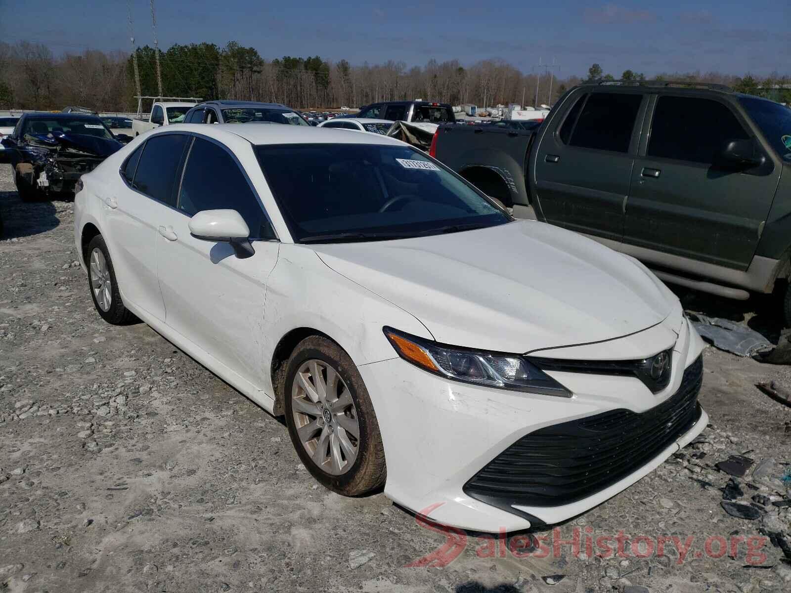 4T1B11HK4KU774437 2019 TOYOTA CAMRY