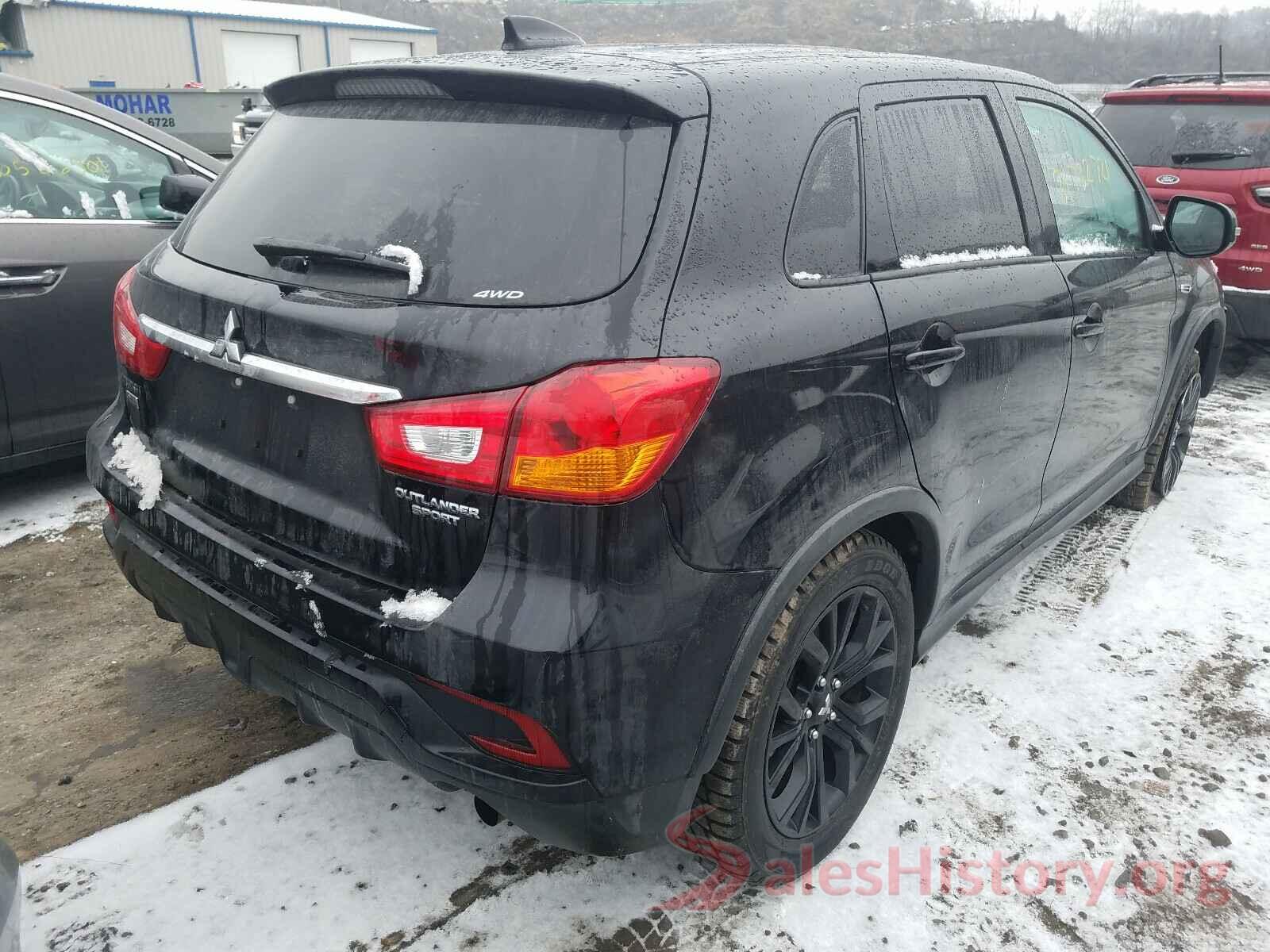 JA4AR3AU2JU003774 2018 MITSUBISHI OUTLANDER